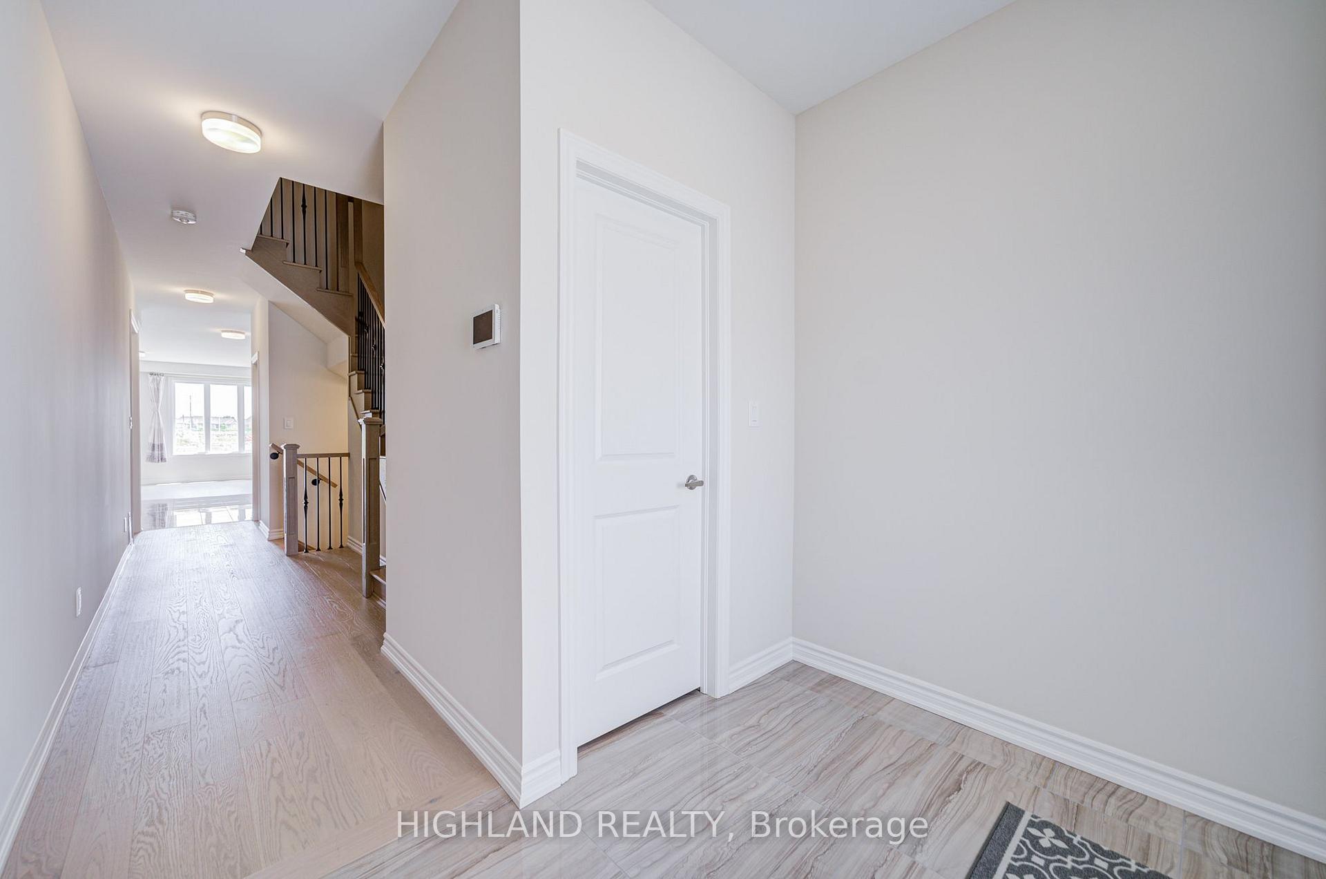 Photo 3 of 1150 Tanbark Avenue, Oakville, Joshua Meadows — HOMEH