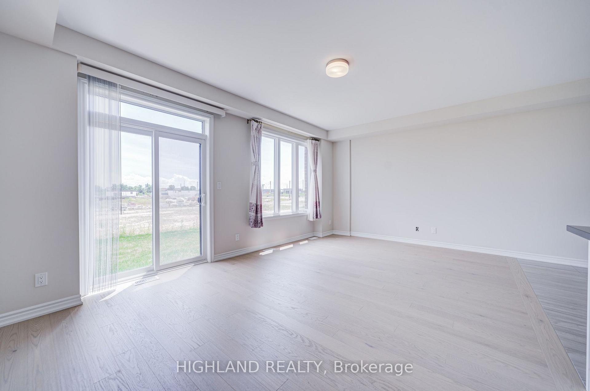 Photo 11 of 1150 Tanbark Avenue, Oakville, Joshua Meadows — HOMEH