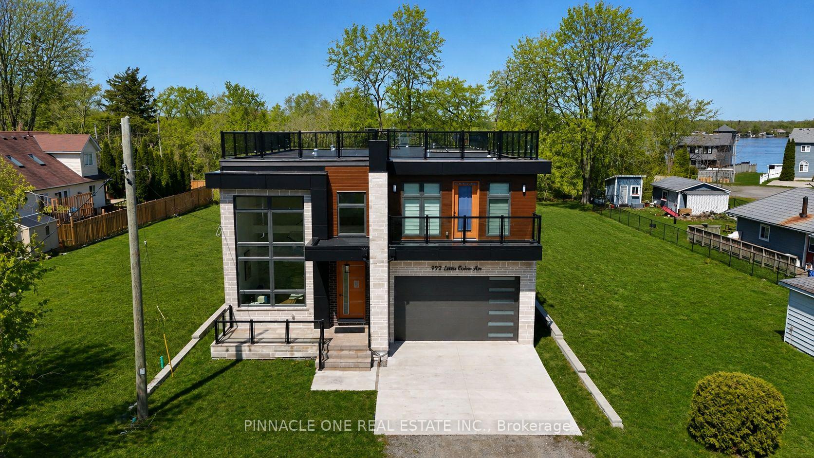 Photo 2 of 992 Little Cedar Avenue, Innisfil, Rural Innisfil — HOMEH