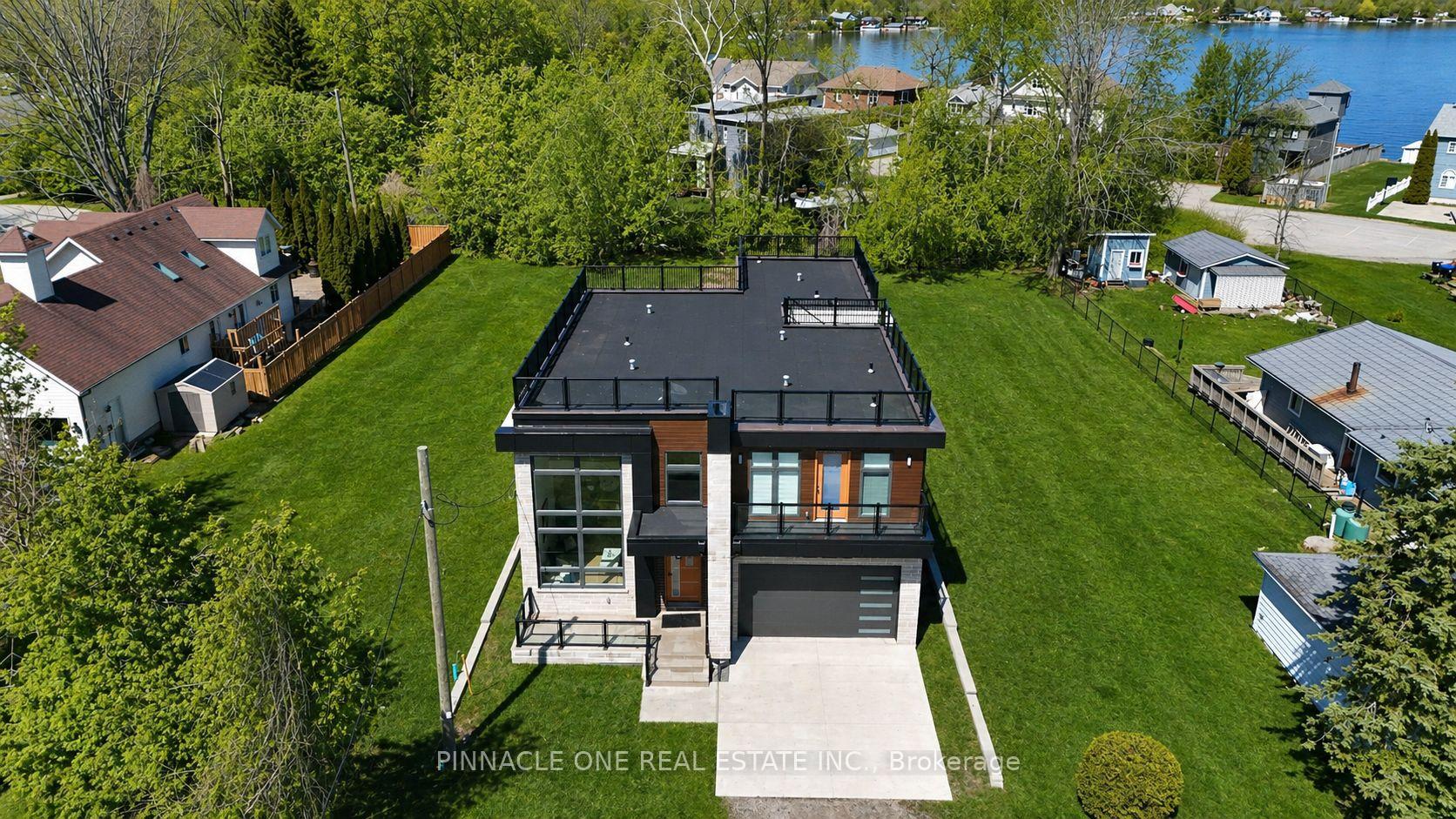 Photo 3 of 992 Little Cedar Avenue, Innisfil, Rural Innisfil — HOMEH
