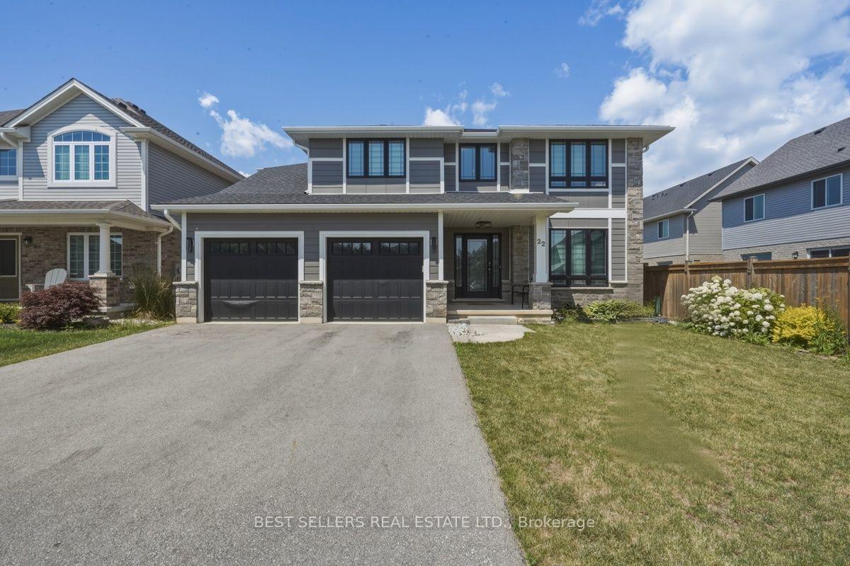Photo 2 of 22 Weir Crescent, St. Thomas — HOMEH