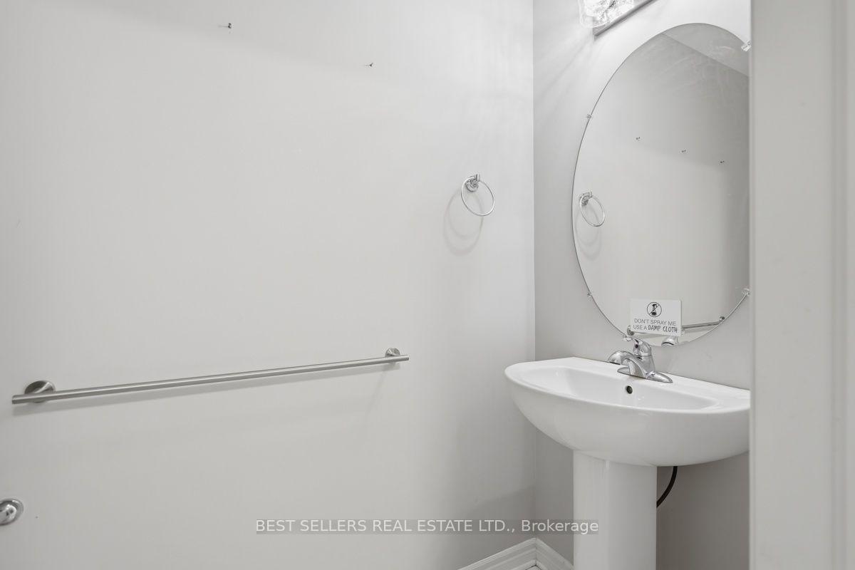 Photo 19 of 22 Weir Crescent, St. Thomas — HOMEH