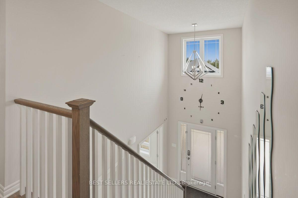 Photo 25 of 22 Weir Crescent, St. Thomas — HOMEH
