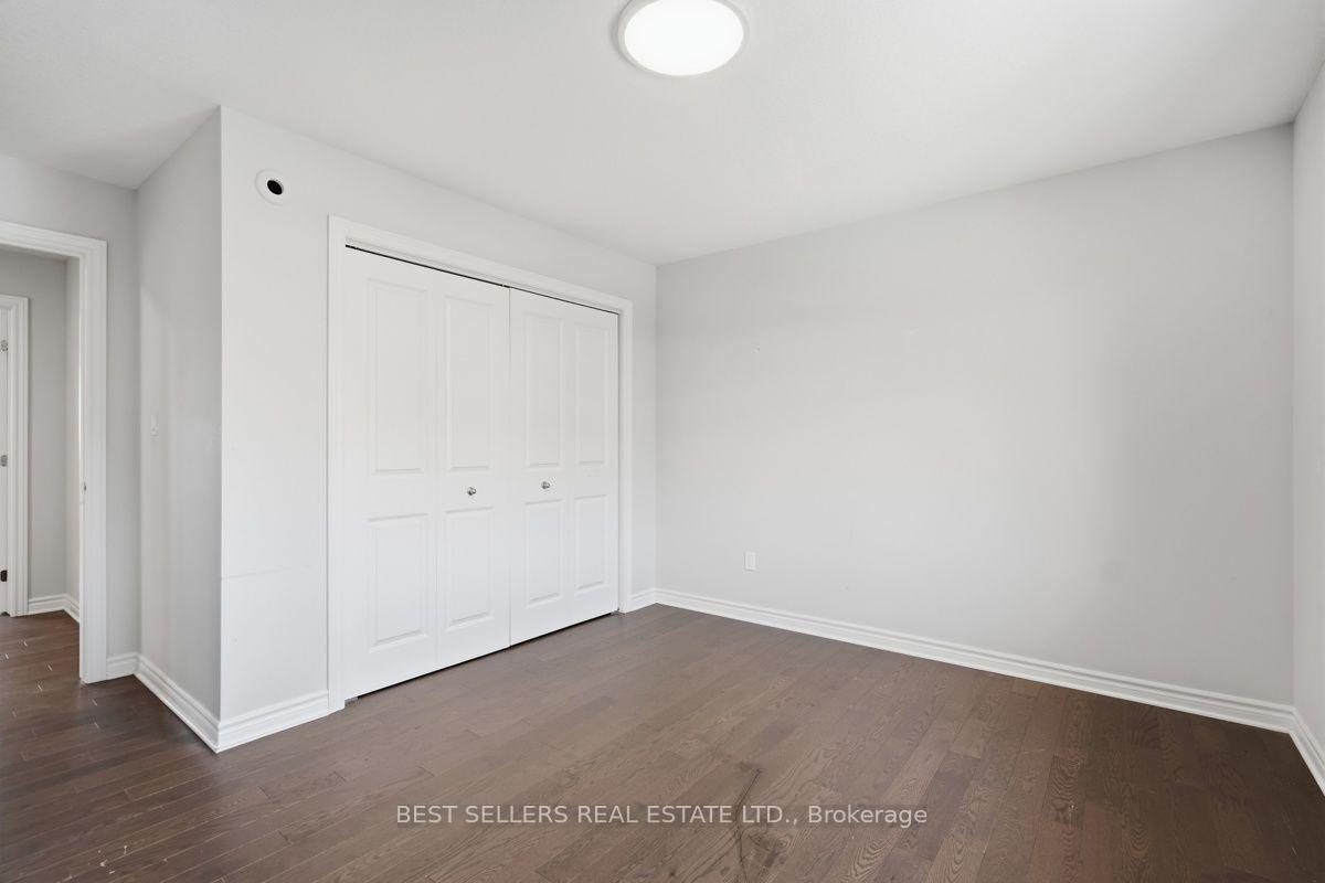 Photo 37 of 22 Weir Crescent, St. Thomas — HOMEH