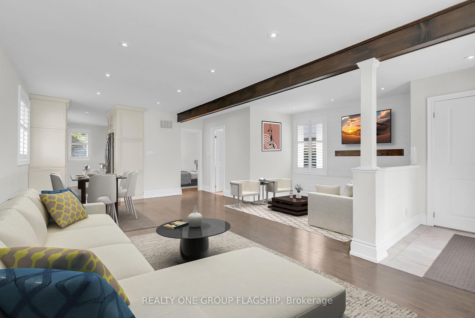 Photo 5 of 19 Yorkview Drive, Etobicoke, Stonegate-Queensway — HOMEH