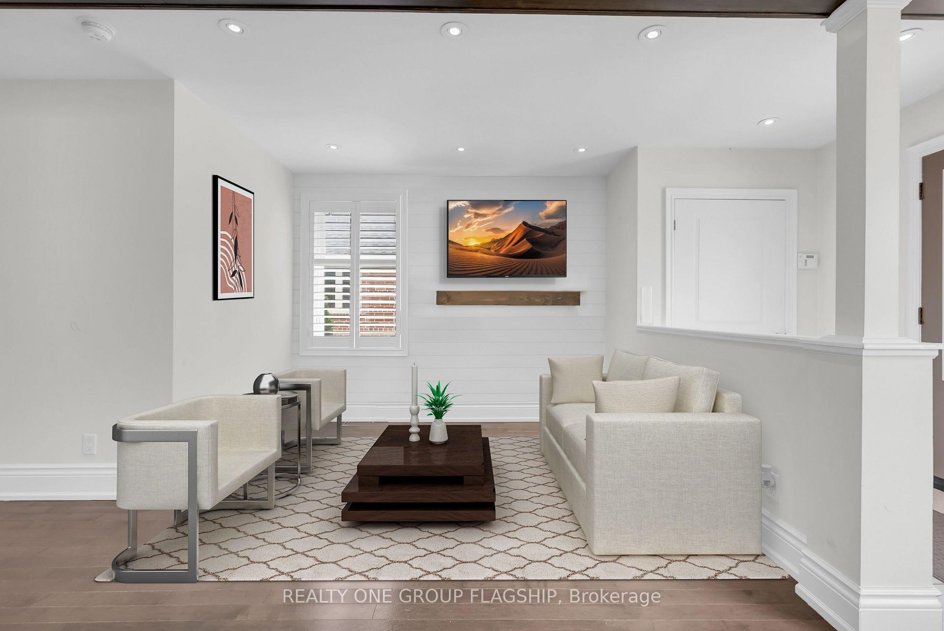 Photo 6 of 19 Yorkview Drive, Etobicoke, Stonegate-Queensway — HOMEH