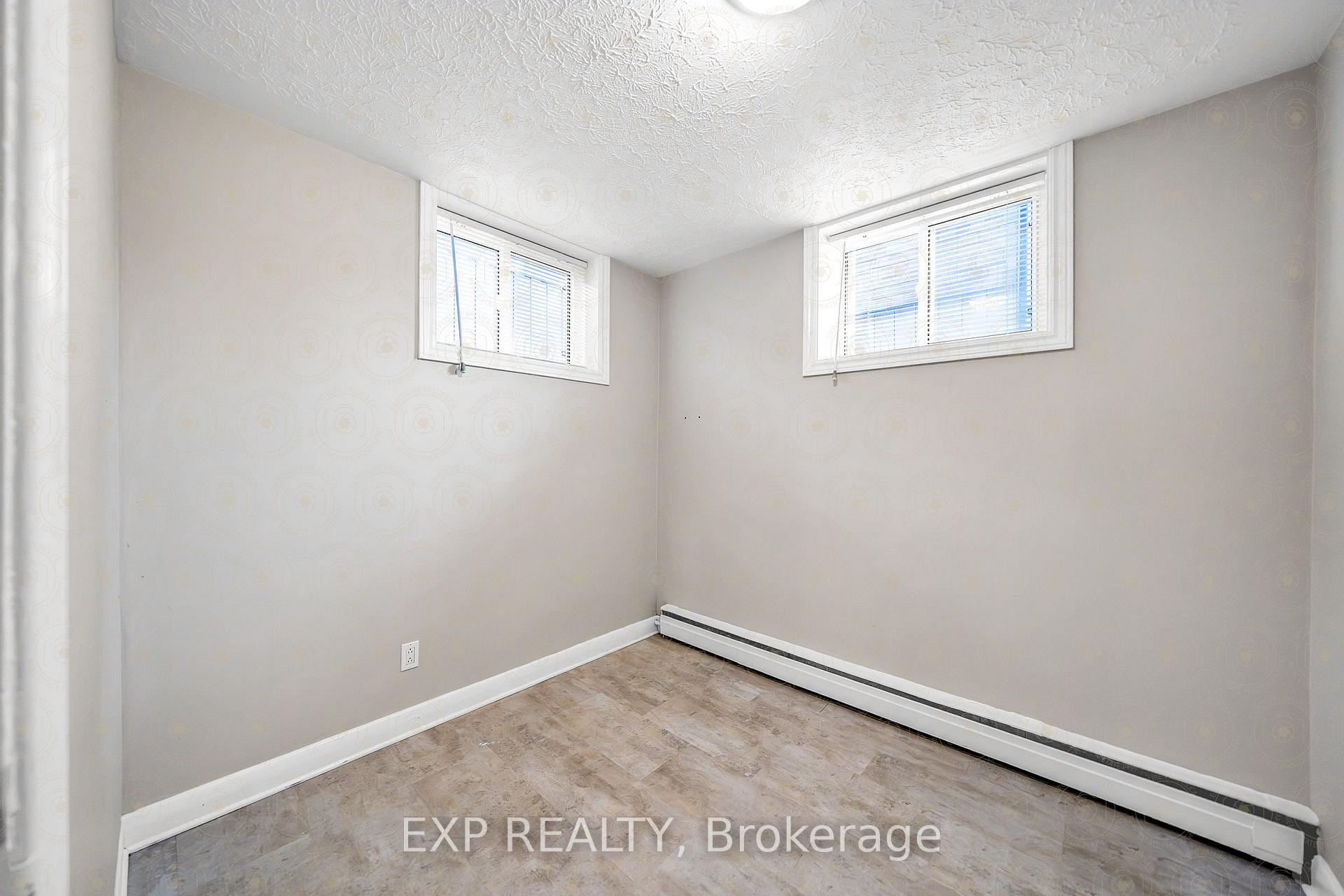 Photo 10 of 1121 Centre Street S, Whitby, Downtown Whitby — HOMEH