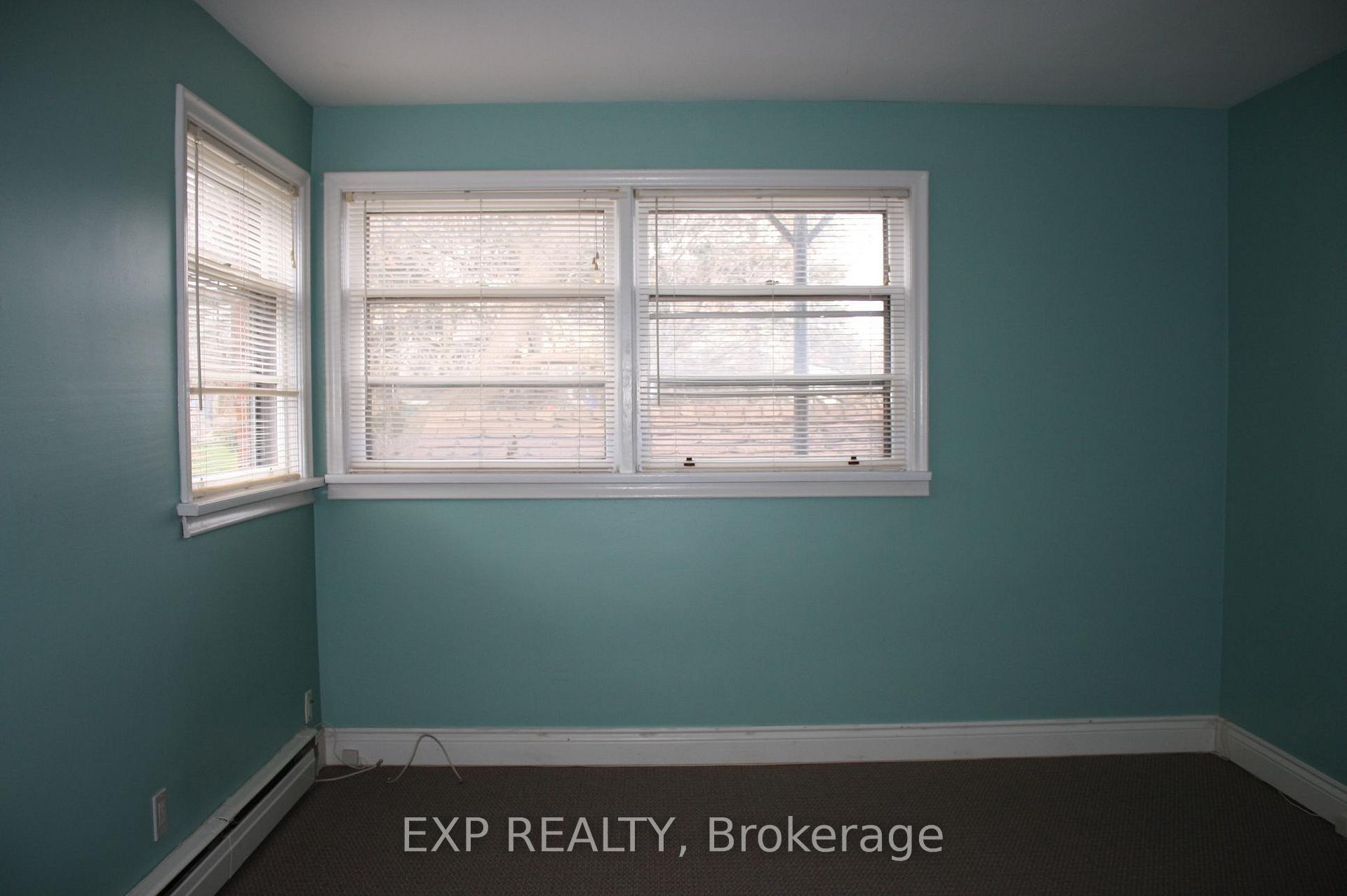 Photo 23 of 1121 Centre Street S, Whitby, Downtown Whitby — HOMEH