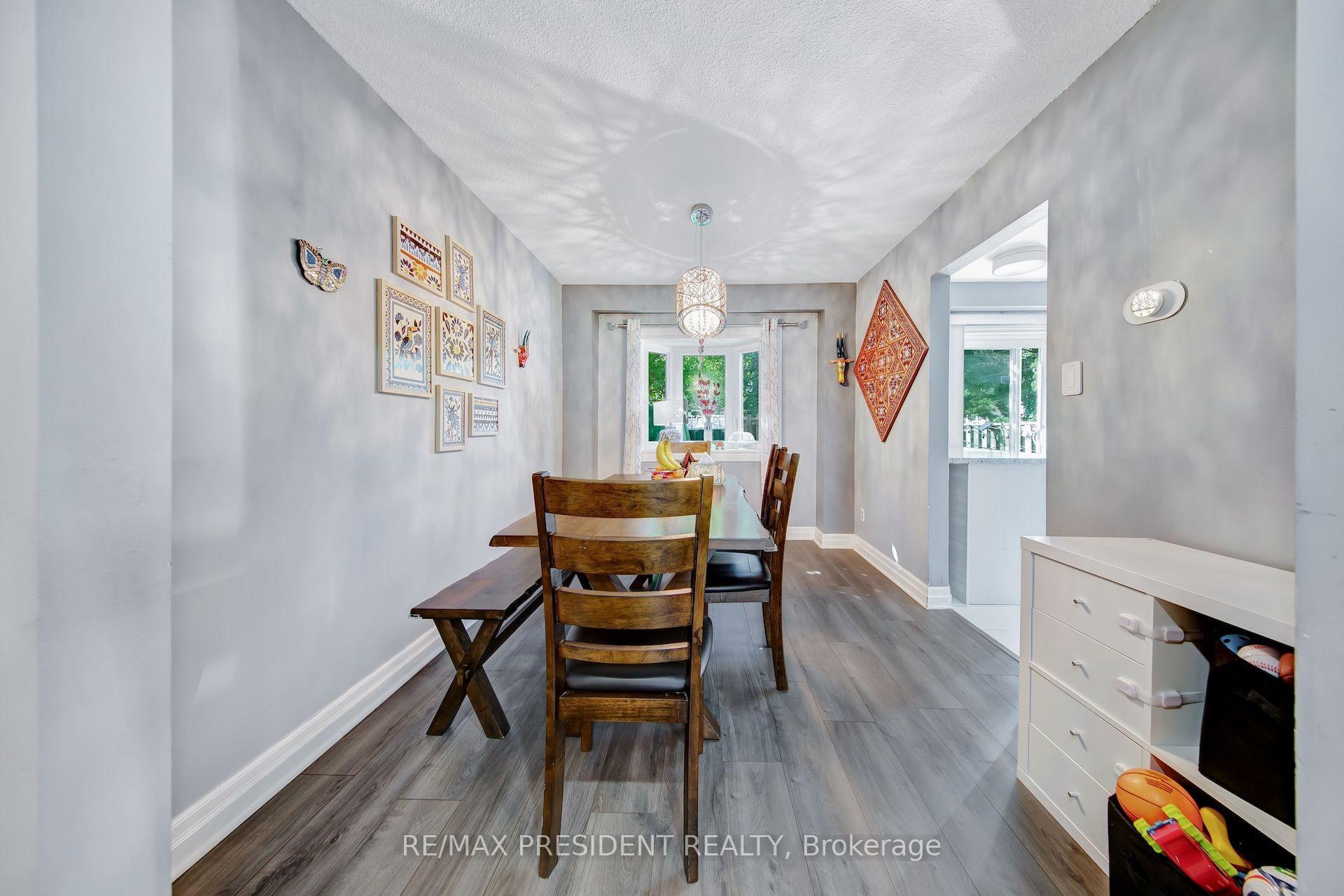 Photo 6 of Unit 9, 7080 Copenhagen Road, Mississauga, Meadowvale — HOMEH