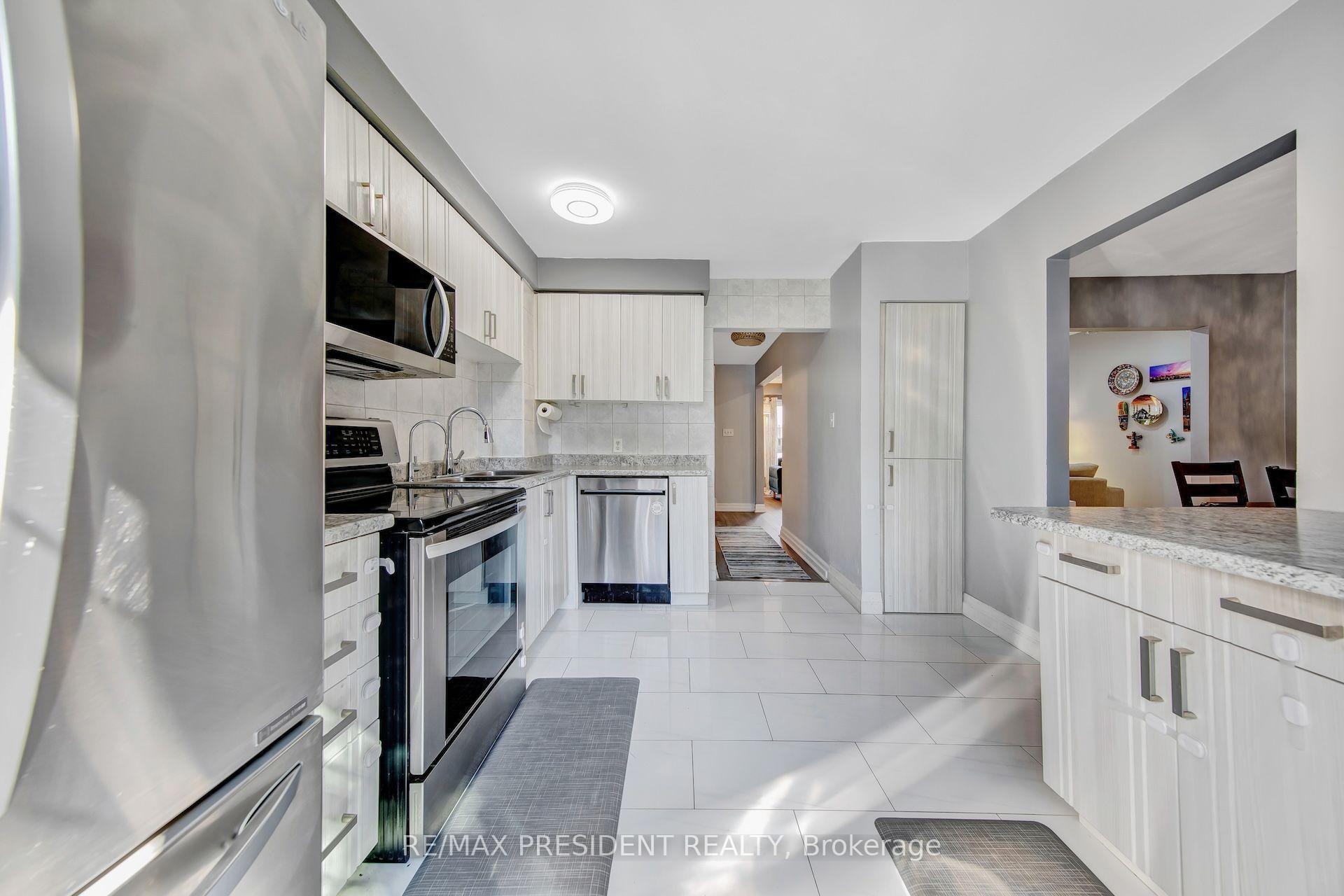 Photo 12 of Unit 9, 7080 Copenhagen Road, Mississauga, Meadowvale — HOMEH
