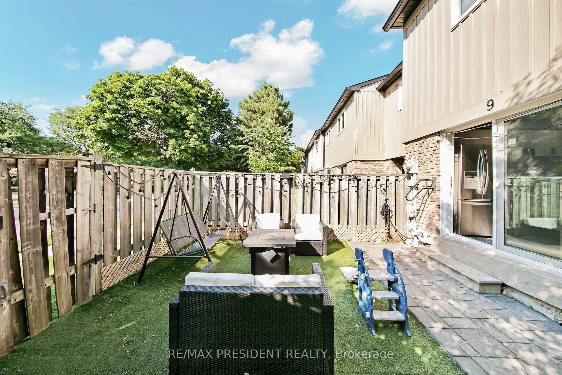 Photo 14 of Unit 9, 7080 Copenhagen Road, Mississauga, Meadowvale — HOMEH