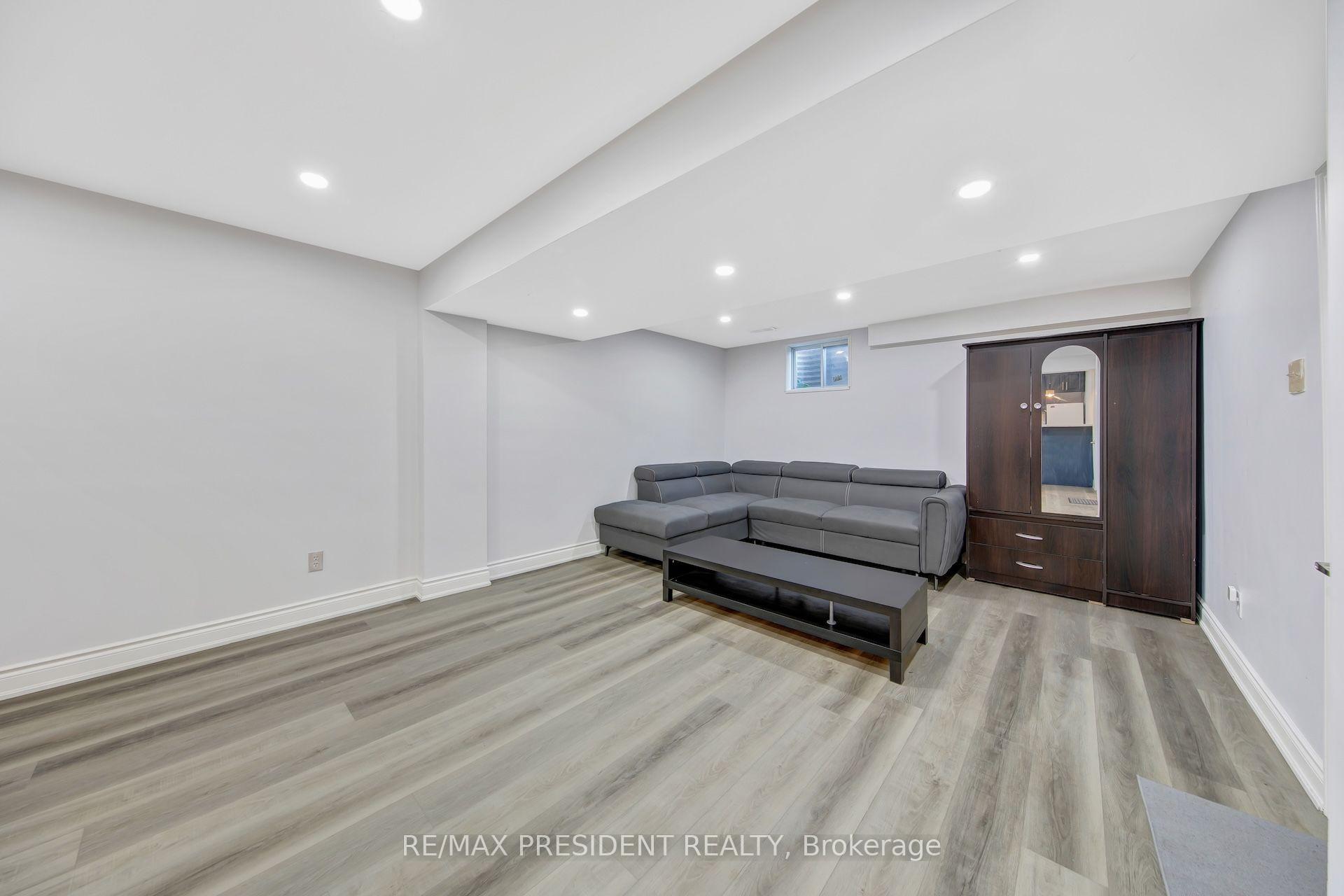 Photo 33 of Unit 9, 7080 Copenhagen Road, Mississauga, Meadowvale — HOMEH