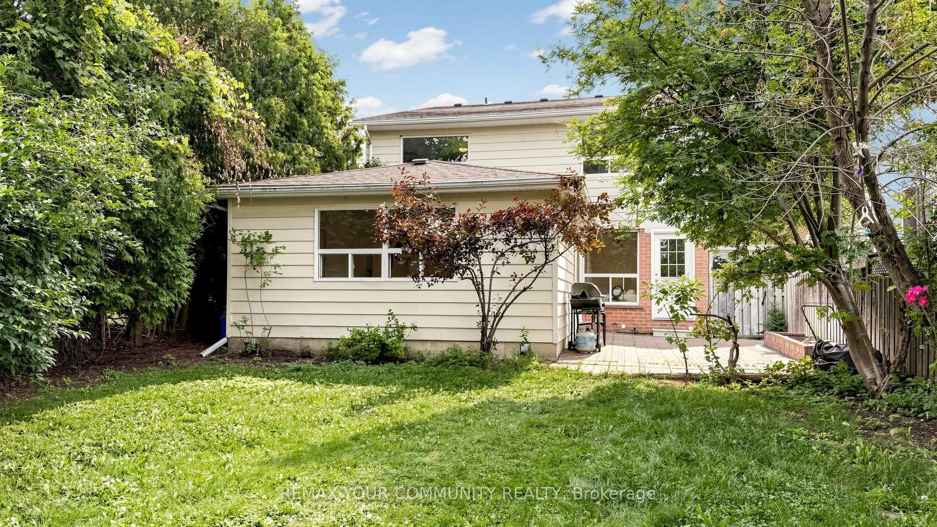 Photo 47 of 276 Currey Crescent, Newmarket, Central Newmarket — HOMEH