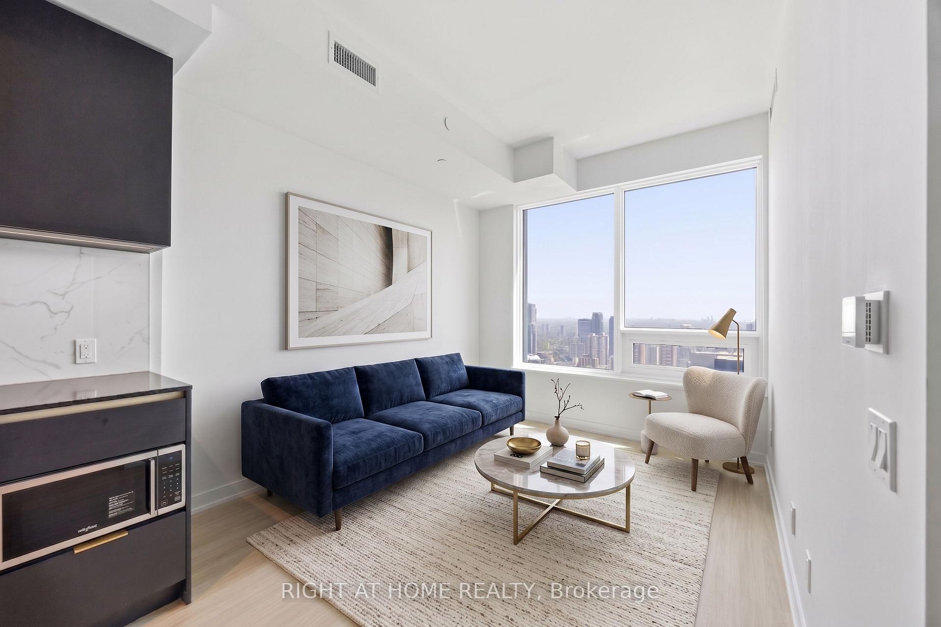 Photo 7 of Unit 5110, 8 Wellesley Street W, Toronto, Bay Street Corridor — HOMEH
