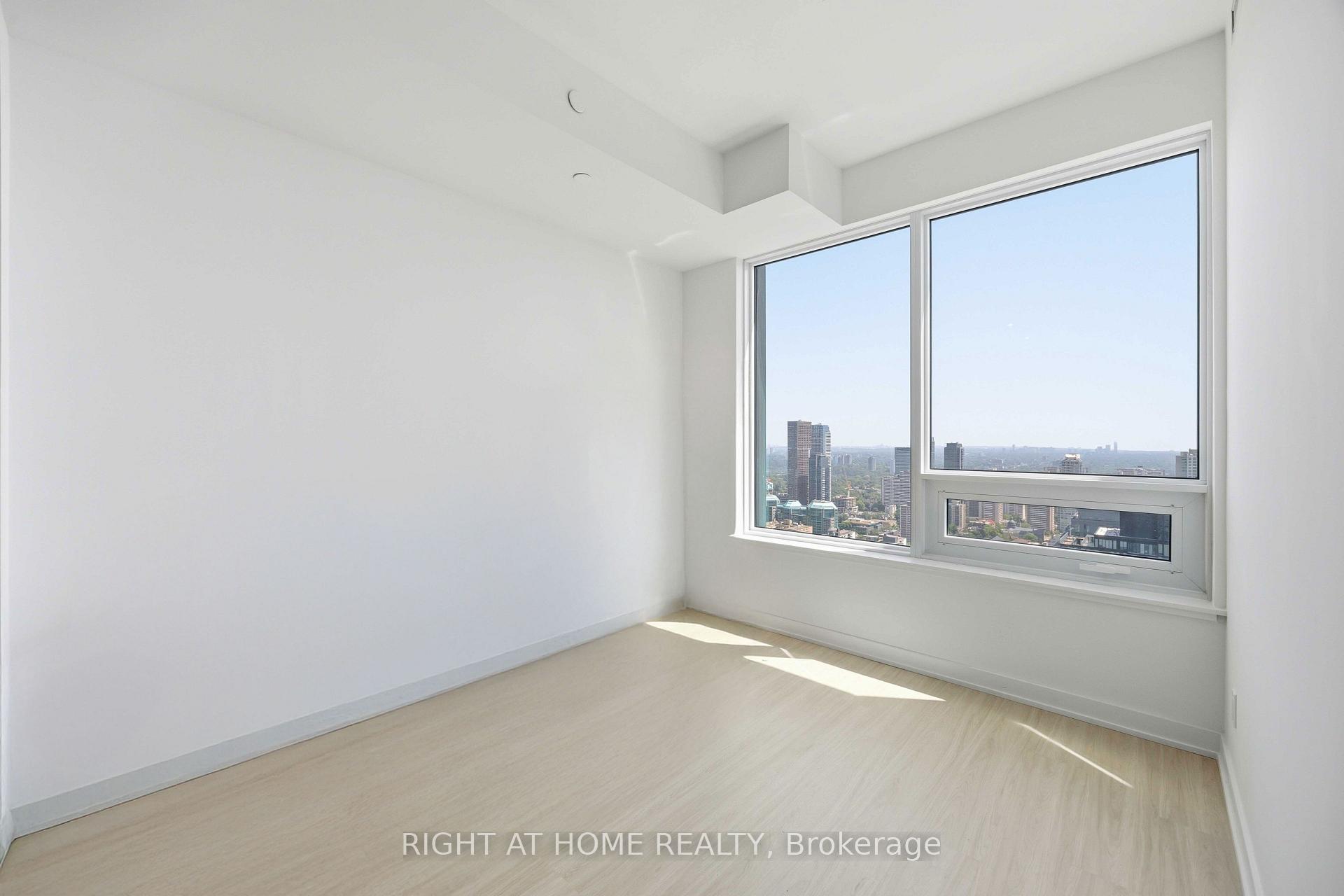 Photo 13 of Unit 5110, 8 Wellesley Street W, Toronto, Bay Street Corridor — HOMEH