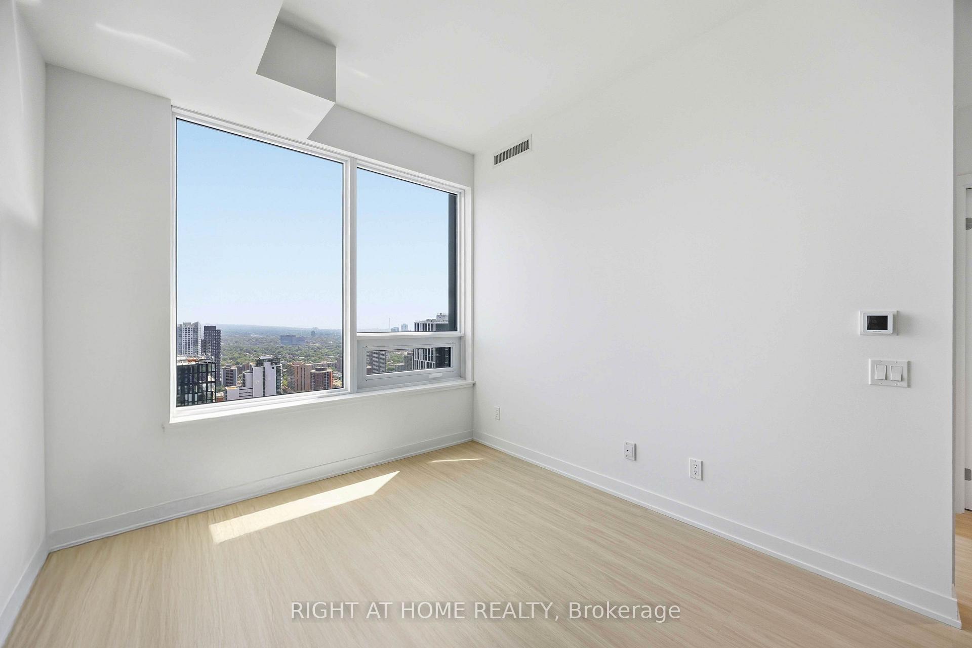Photo 14 of Unit 5110, 8 Wellesley Street W, Toronto, Bay Street Corridor — HOMEH