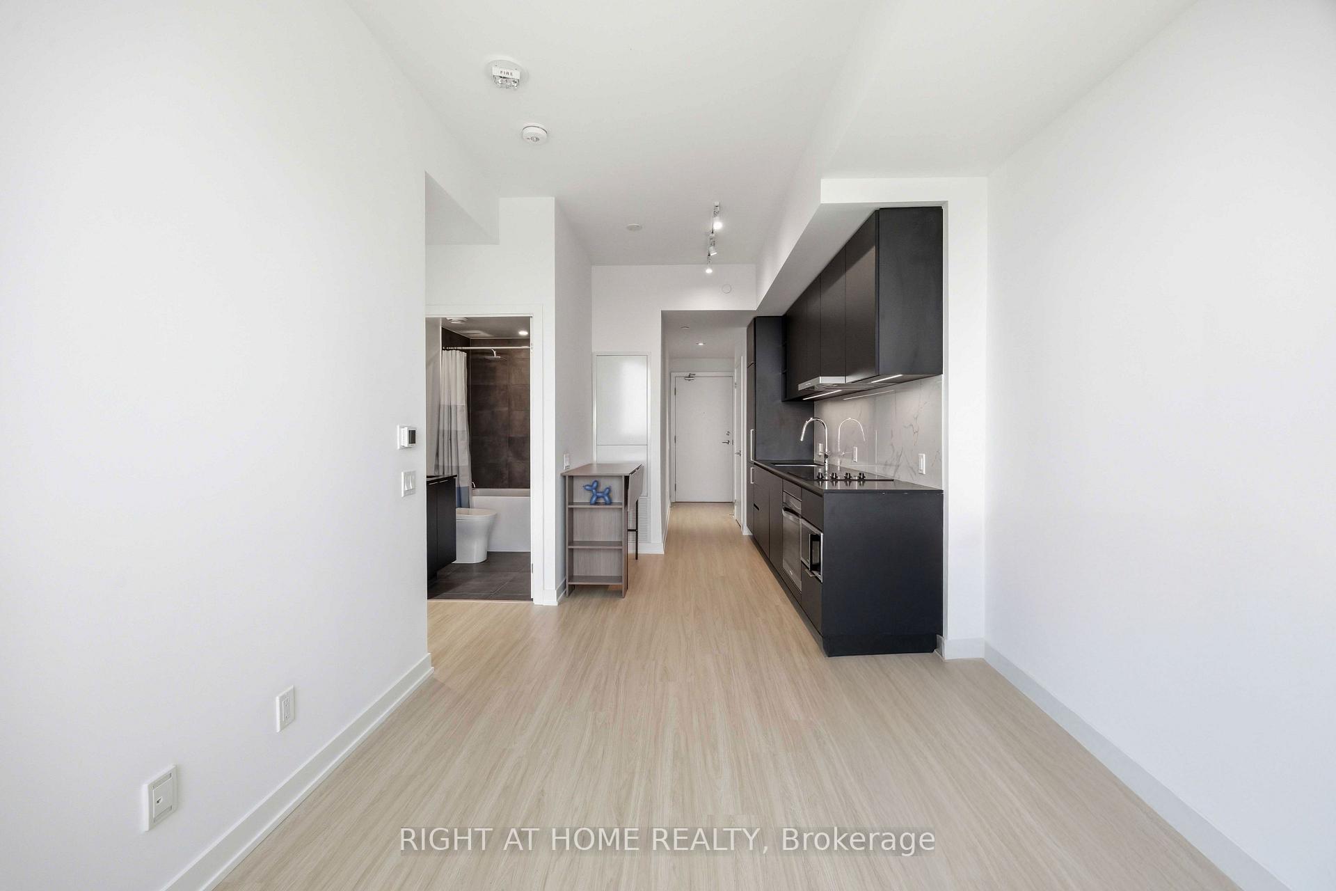 Photo 16 of Unit 5110, 8 Wellesley Street W, Toronto, Bay Street Corridor — HOMEH