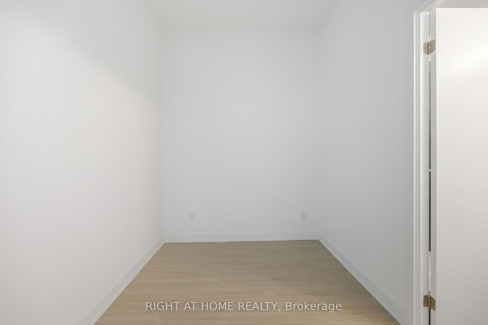 Photo 25 of Unit 5110, 8 Wellesley Street W, Toronto, Bay Street Corridor — HOMEH