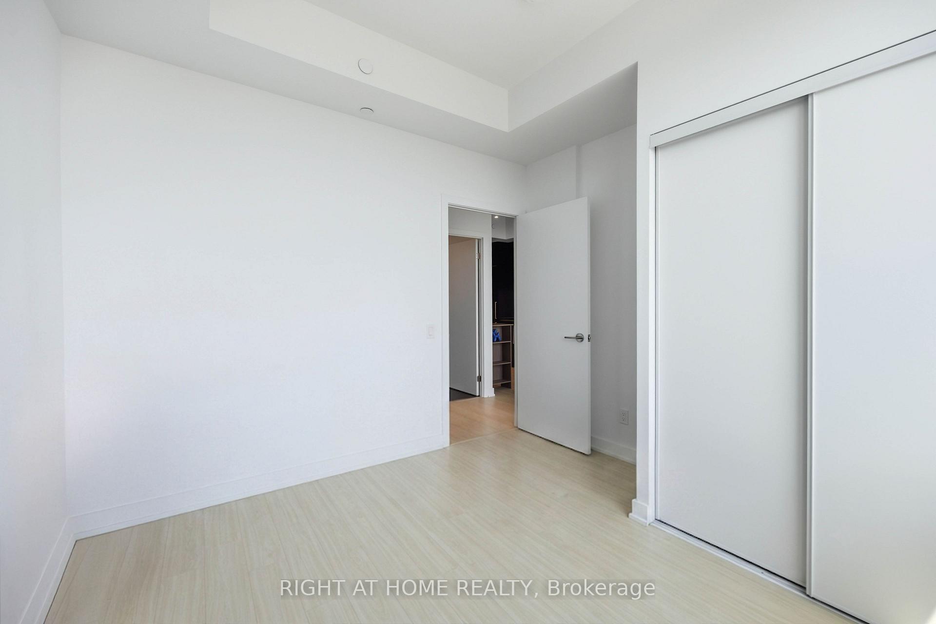 Photo 31 of Unit 5110, 8 Wellesley Street W, Toronto, Bay Street Corridor — HOMEH