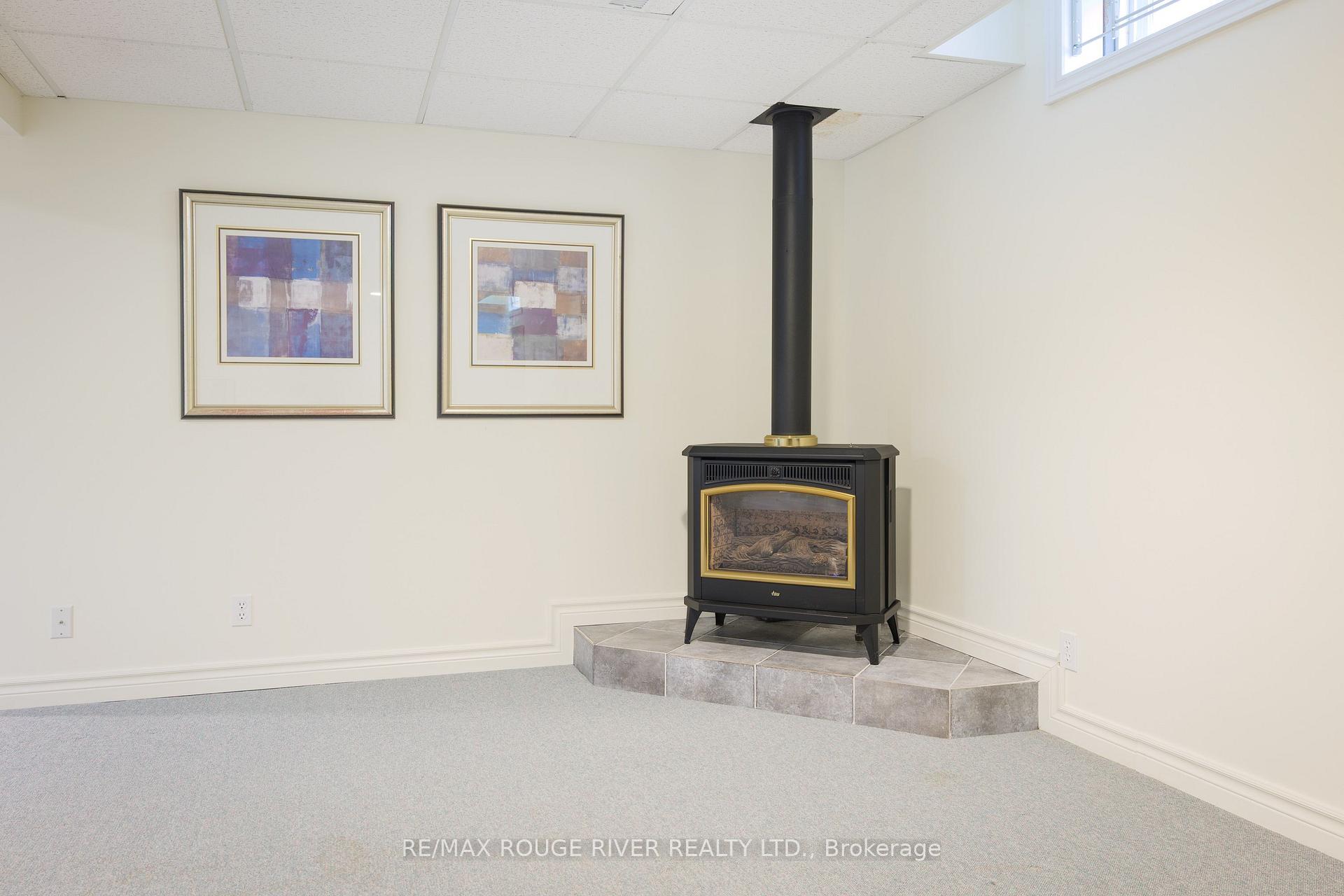 Photo 40 of 1823 Dencourt Drive, Pickering, Amberlea — HOMEH