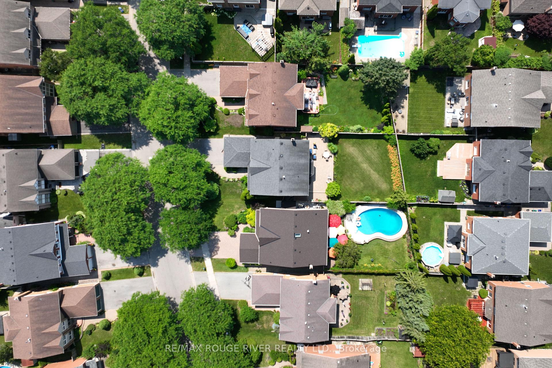 Photo 49 of 1823 Dencourt Drive, Pickering, Amberlea — HOMEH