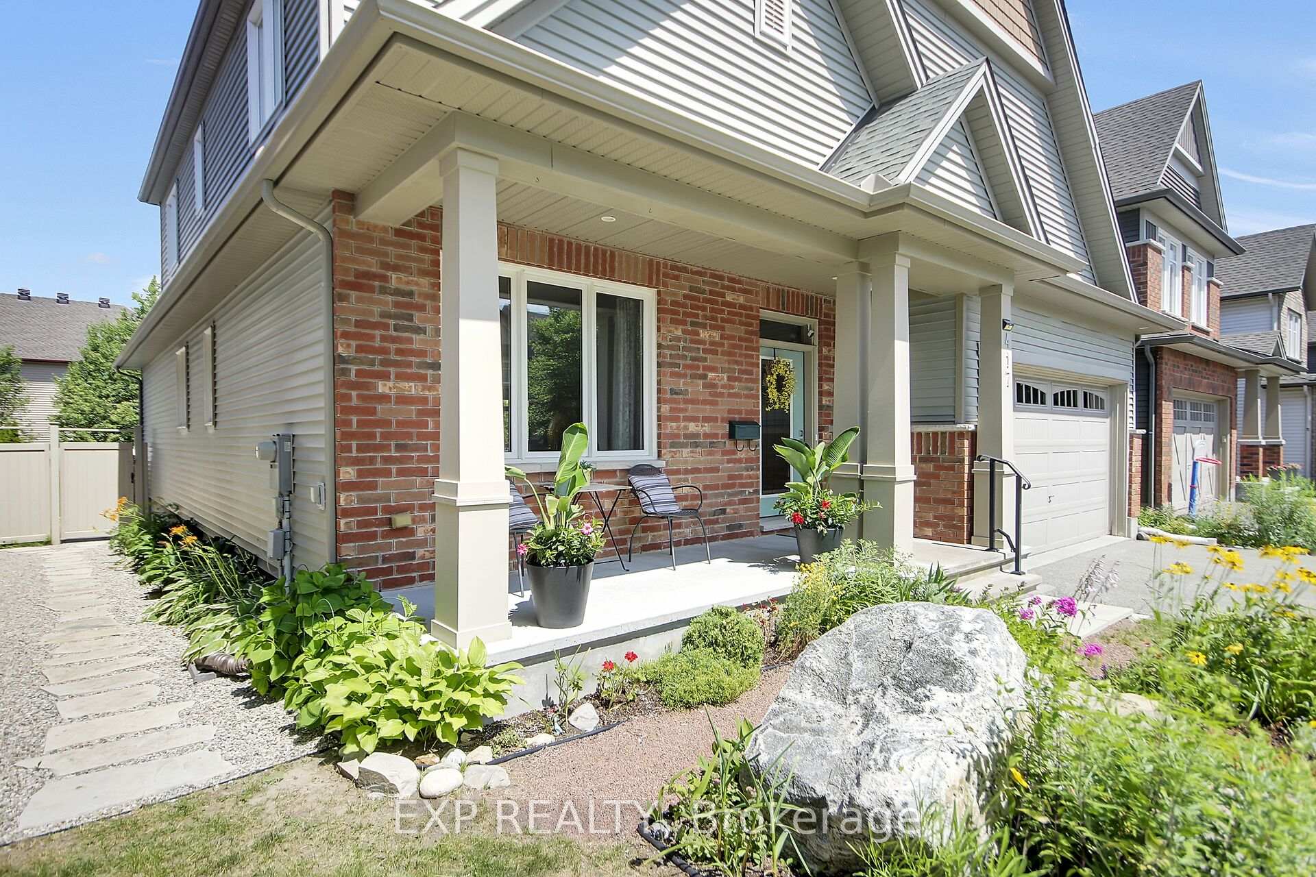 Photo 2 of 417 Charing Cross Way, Ottawa, Barrhaven - Longfields — HOMEH