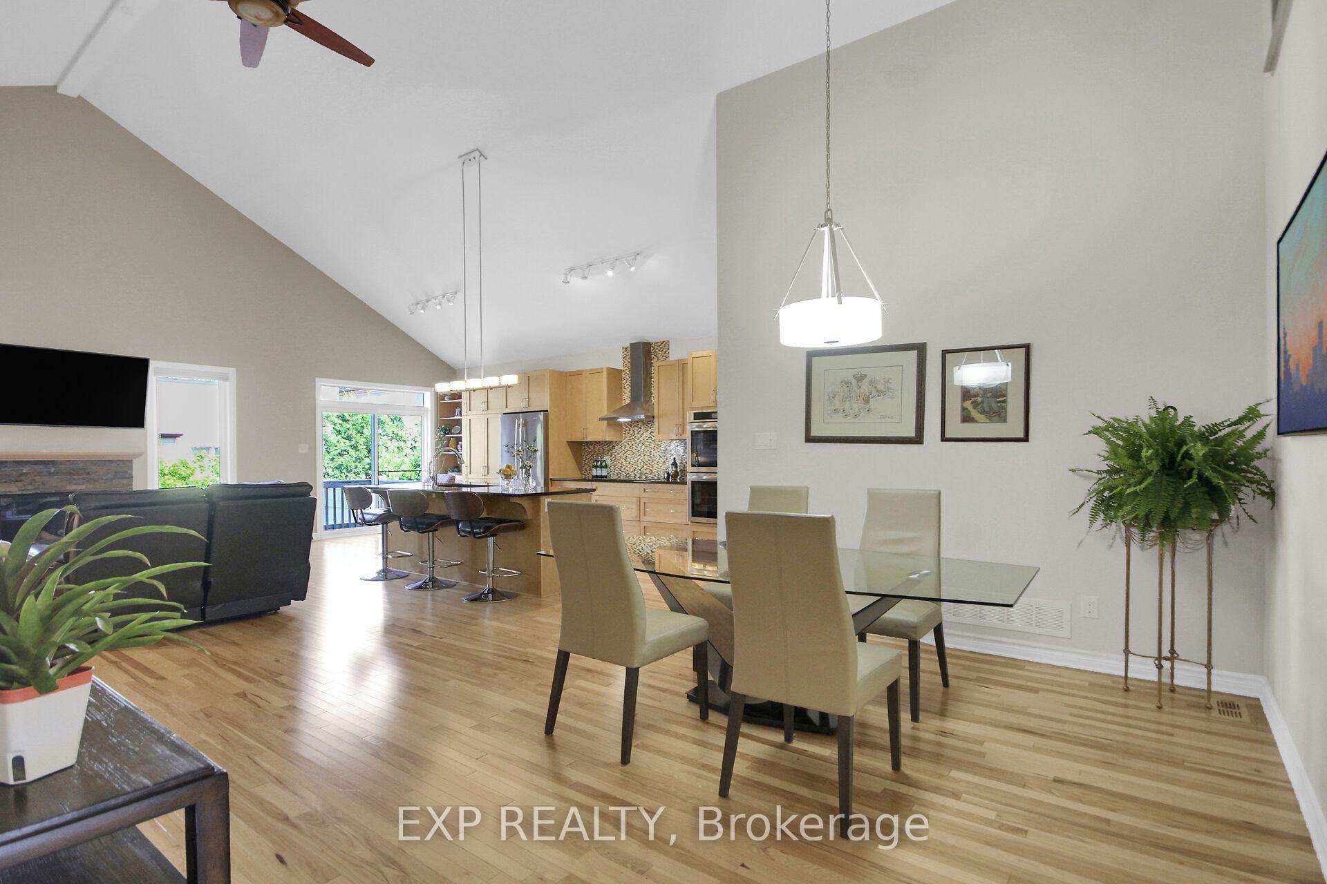 Photo 11 of 417 Charing Cross Way, Ottawa, Barrhaven - Longfields — HOMEH