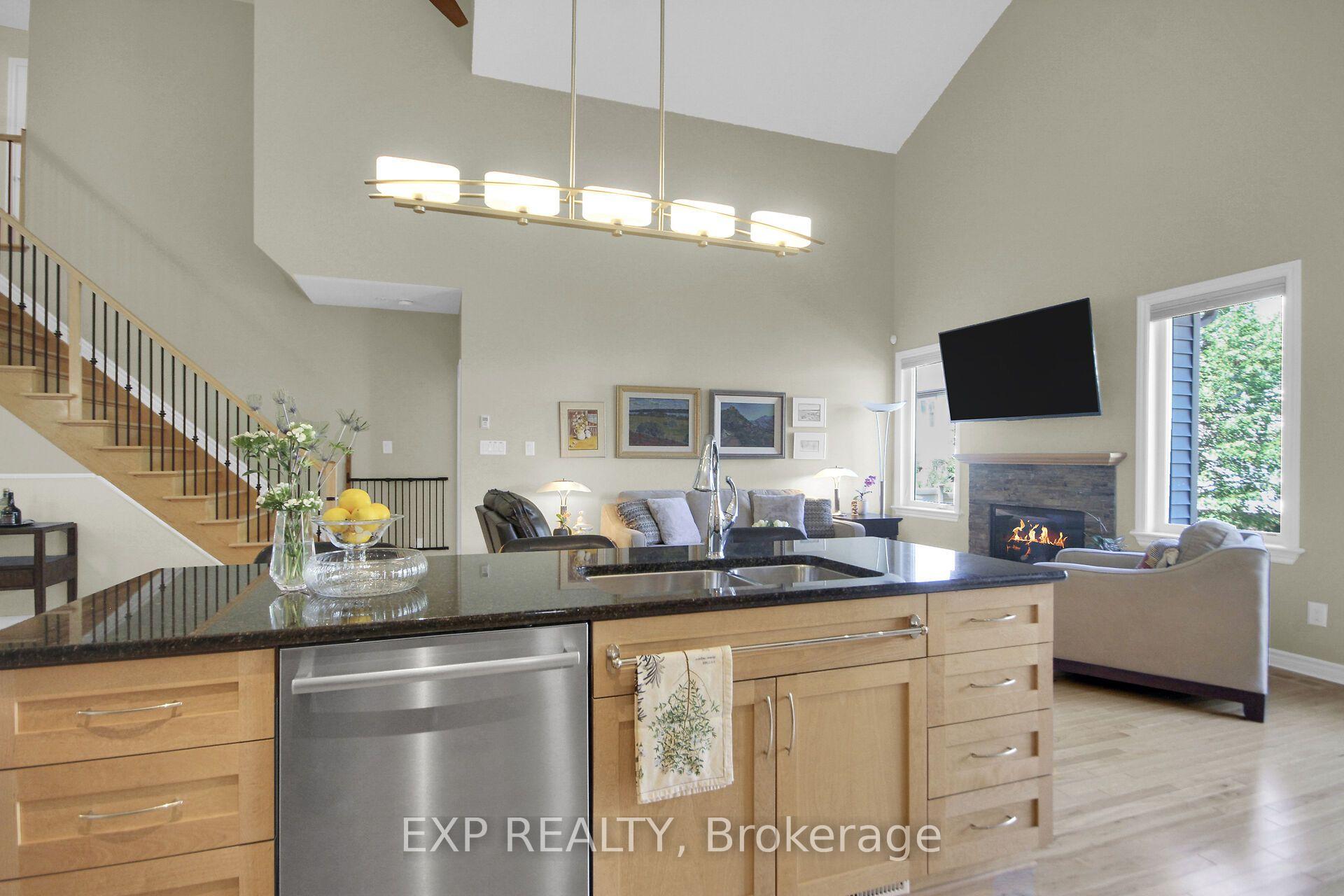 Photo 23 of 417 Charing Cross Way, Ottawa, Barrhaven - Longfields — HOMEH