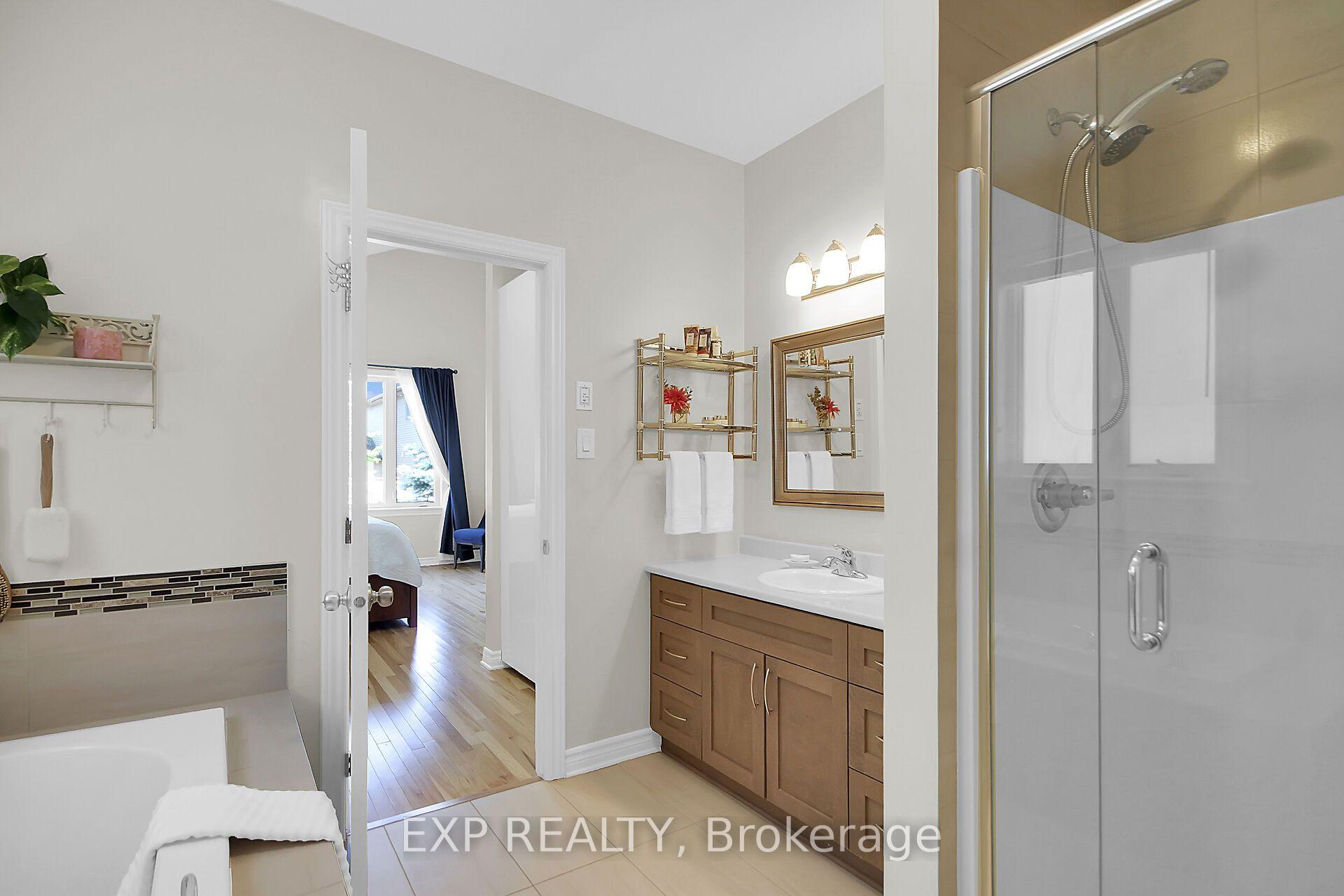 Photo 28 of 417 Charing Cross Way, Ottawa, Barrhaven - Longfields — HOMEH