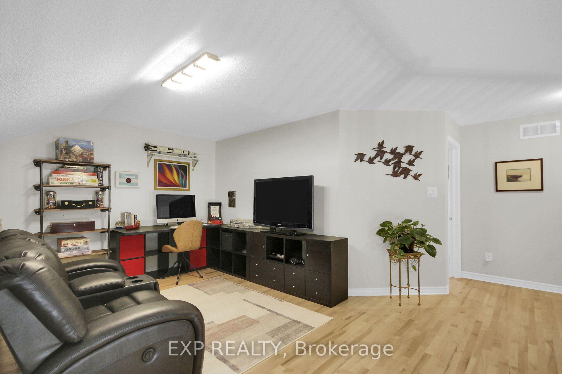 Photo 32 of 417 Charing Cross Way, Ottawa, Barrhaven - Longfields — HOMEH