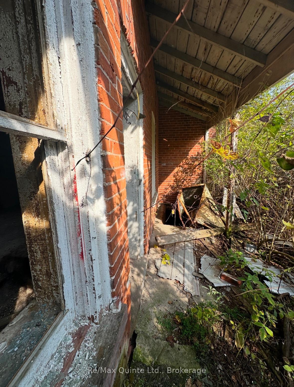 Photo 9 of 289 Woods Road, Madoc — HOMEH