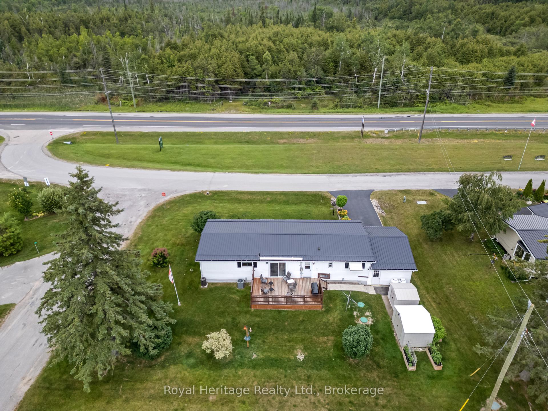 Photo 2 of 3 Macal Drive, Kawartha Lakes, Fenelon — HOMEH