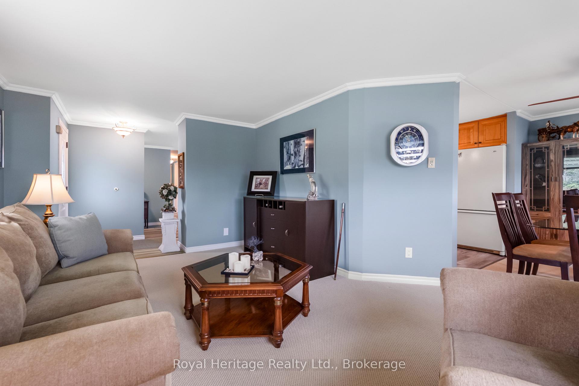 Photo 10 of 3 Macal Drive, Kawartha Lakes, Fenelon — HOMEH