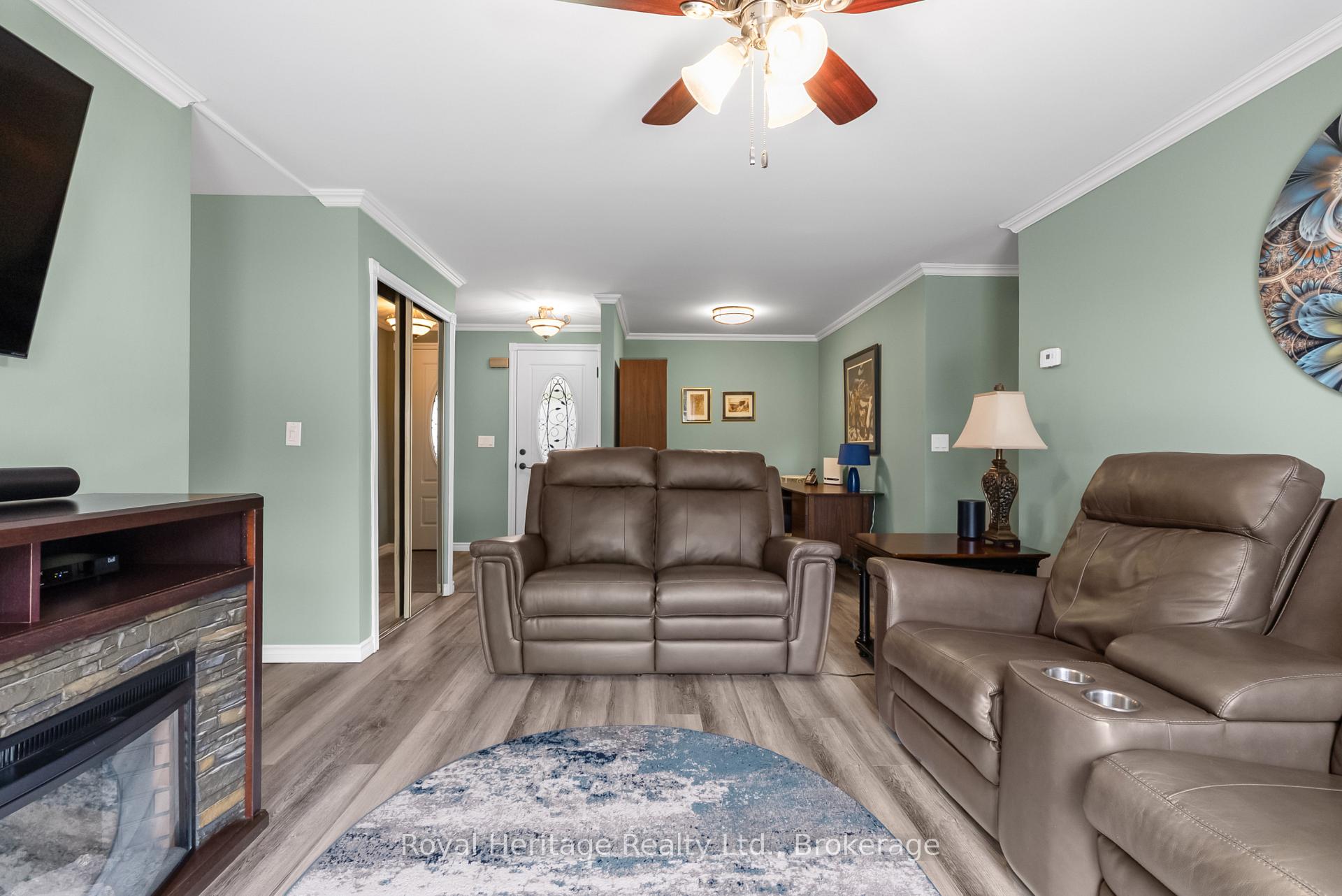 Photo 12 of 3 Macal Drive, Kawartha Lakes, Fenelon — HOMEH