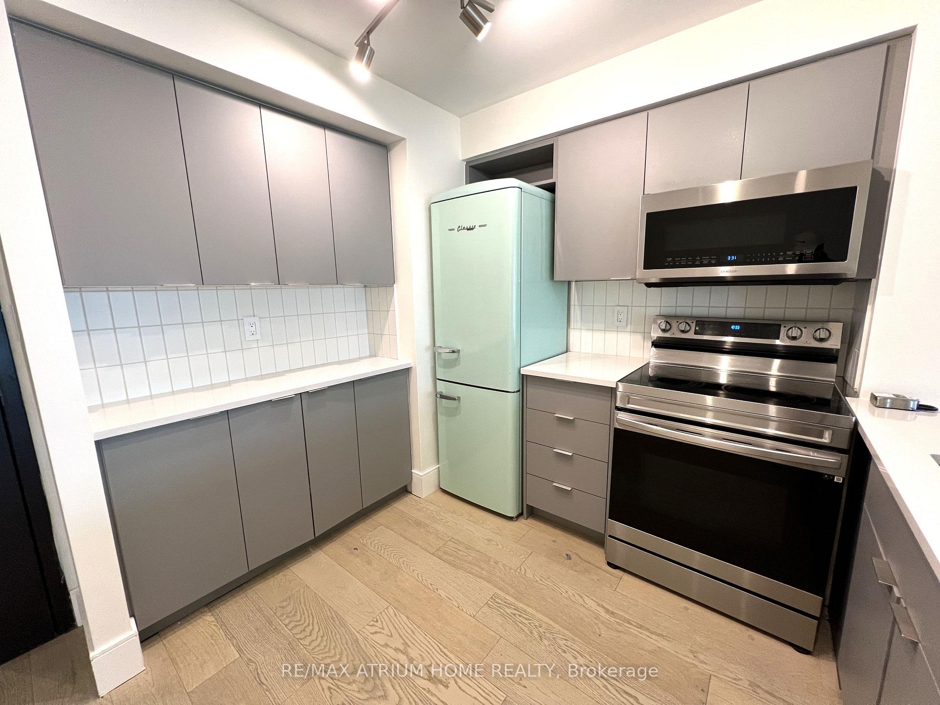 Photo 11 of Unit 905, 410 Queens Quay W, Toronto, Waterfront Communities — HOMEH