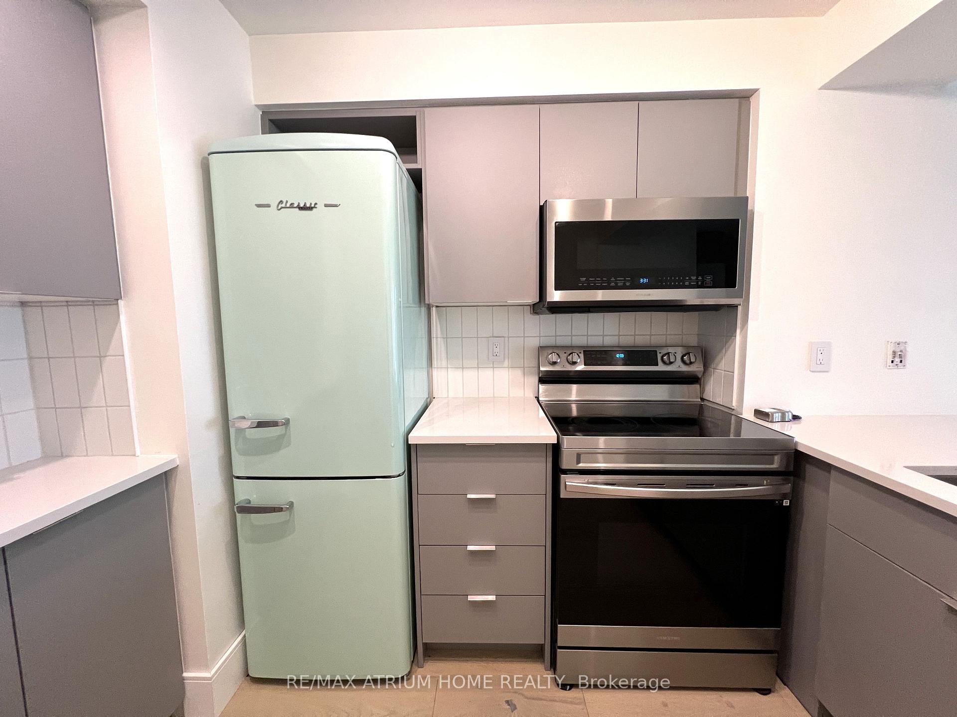 Photo 12 of Unit 905, 410 Queens Quay W, Toronto, Waterfront Communities — HOMEH