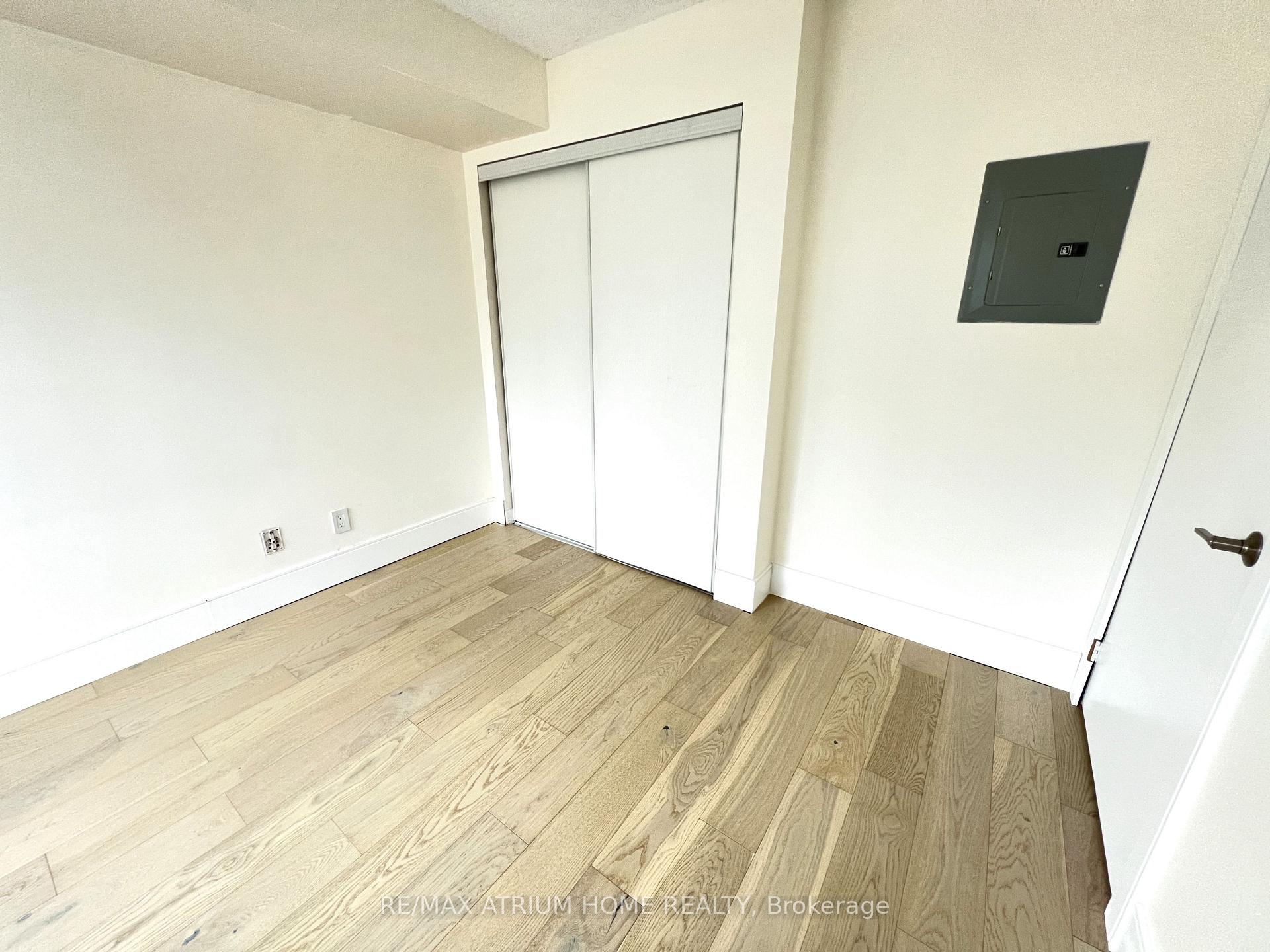 Photo 19 of Unit 905, 410 Queens Quay W, Toronto, Waterfront Communities — HOMEH