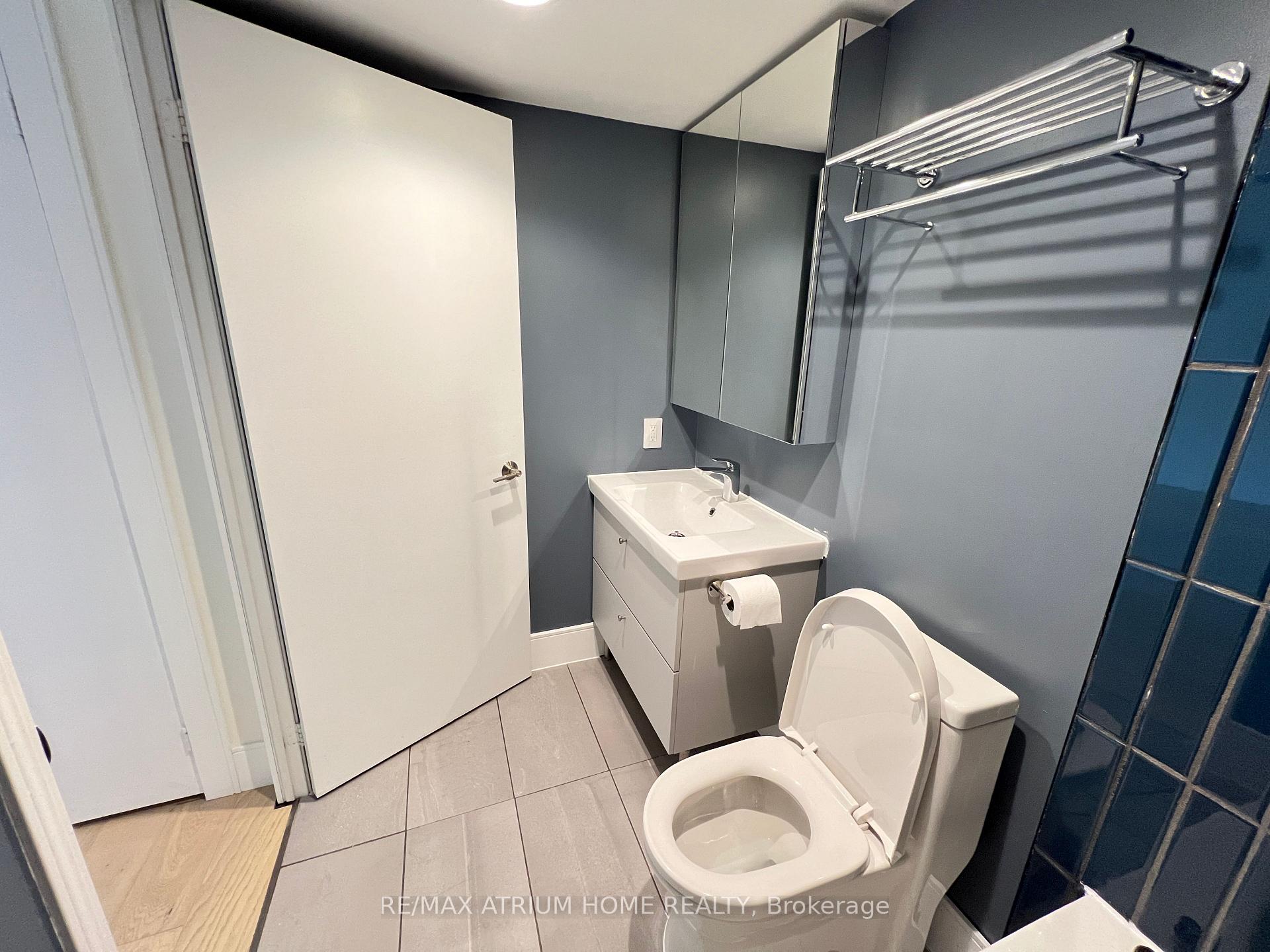 Photo 32 of Unit 905, 410 Queens Quay W, Toronto, Waterfront Communities — HOMEH