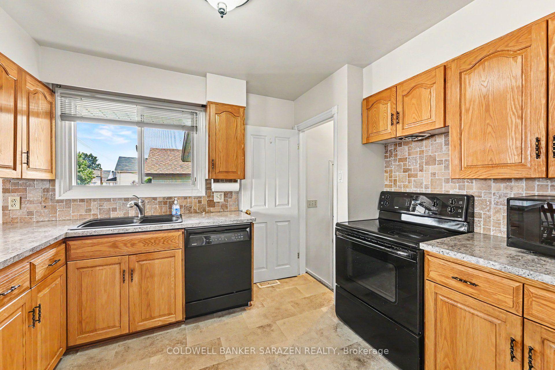 Photo 15 of 68 Tierney Street S, Arnprior, Arnprior — HOMEH