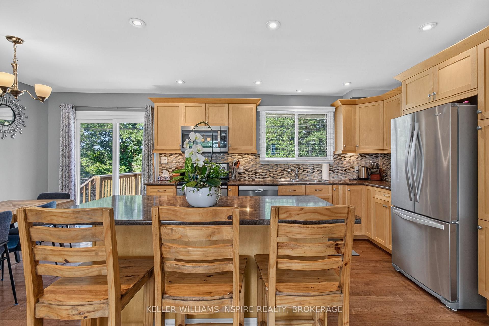 Photo 15 of 38 Westran Road, Loyalist, Amherstview — HOMEH