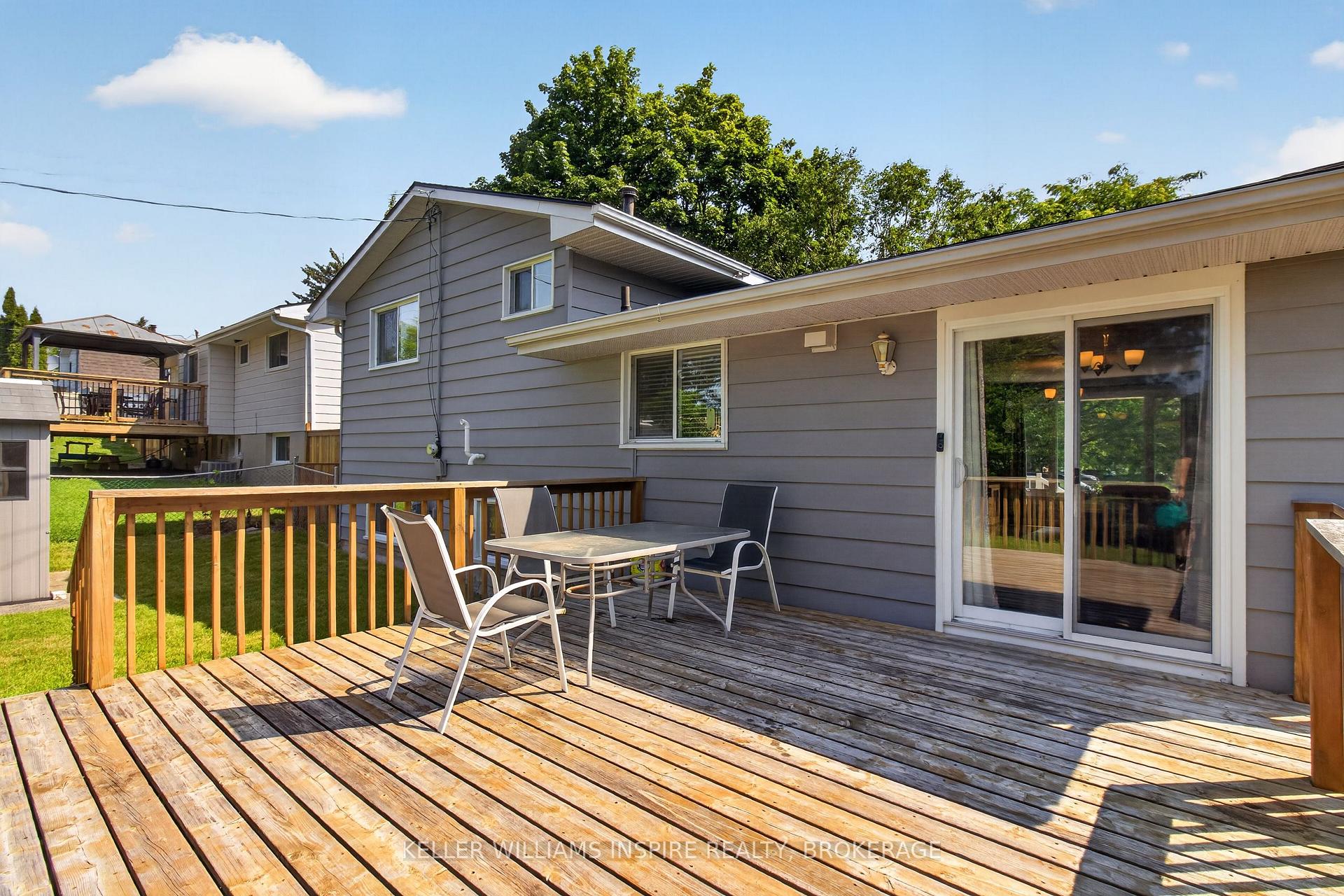 Photo 35 of 38 Westran Road, Loyalist, Amherstview — HOMEH
