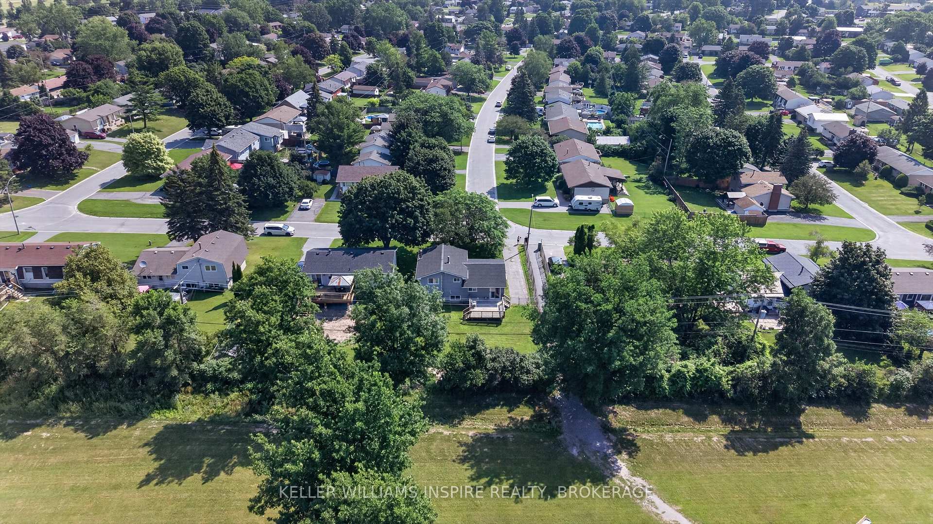 Photo 42 of 38 Westran Road, Loyalist, Amherstview — HOMEH