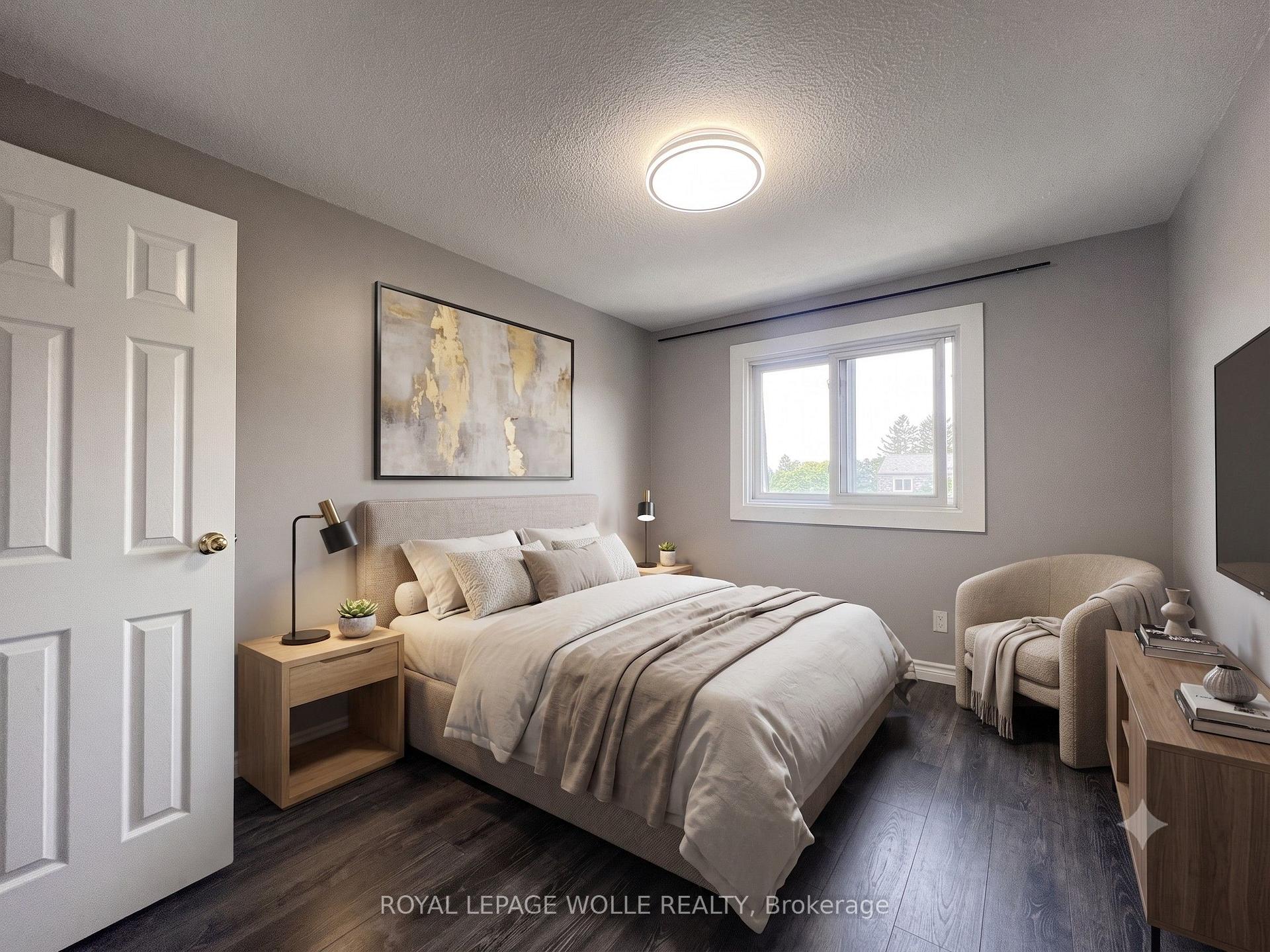 Photo 7 of Unit 4, 138 Blackhorne Drive, Kitchener — HOMEH