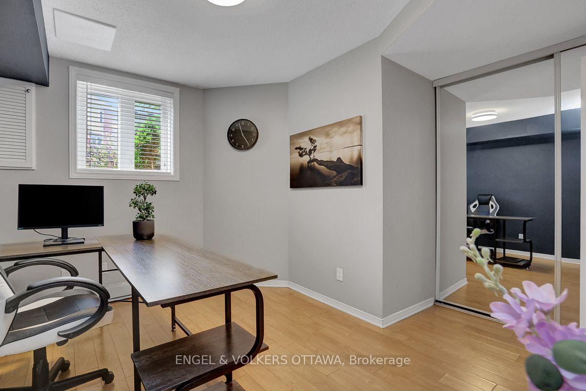 Photo 27 of 382 Briston Private, Ottawa, Hunt Club Park — HOMEH