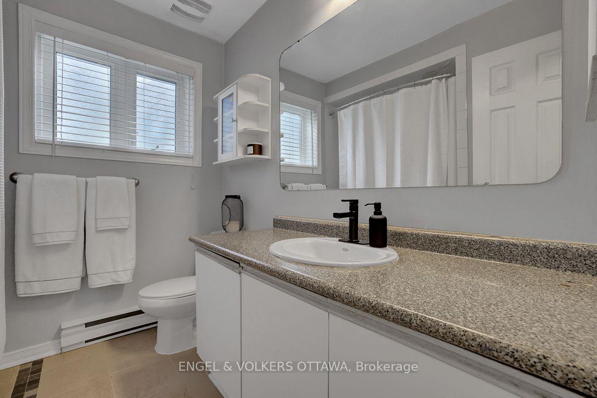 Photo 30 of 382 Briston Private, Ottawa, Hunt Club Park — HOMEH