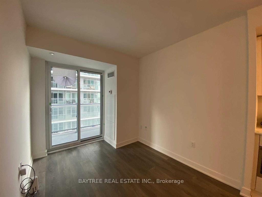 Photo 5 of Unit 1001, 195 Redpath Avenue, Toronto, Mount Pleasant West — HOMEH