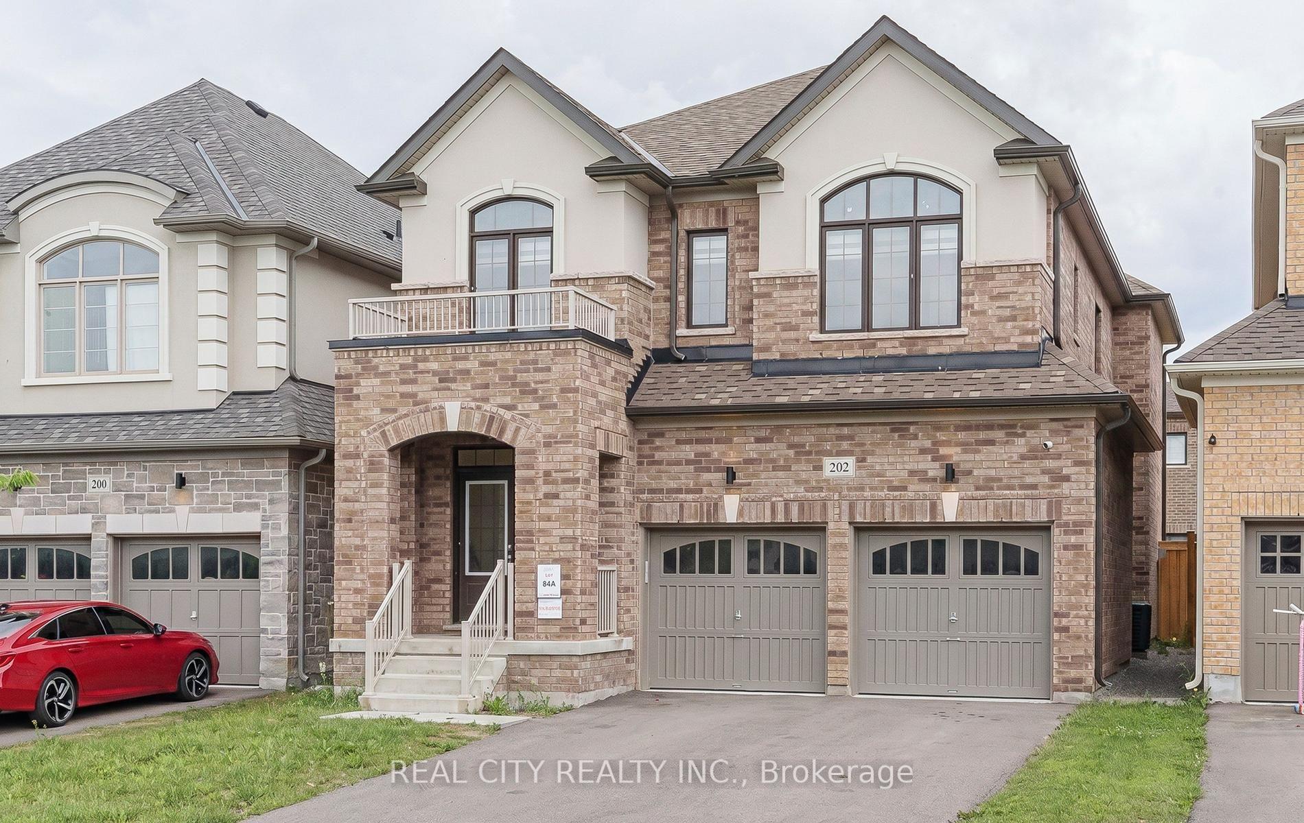 Photo 2 of 202 Doug Finney Street, Oshawa, Eastdale — HOMEH