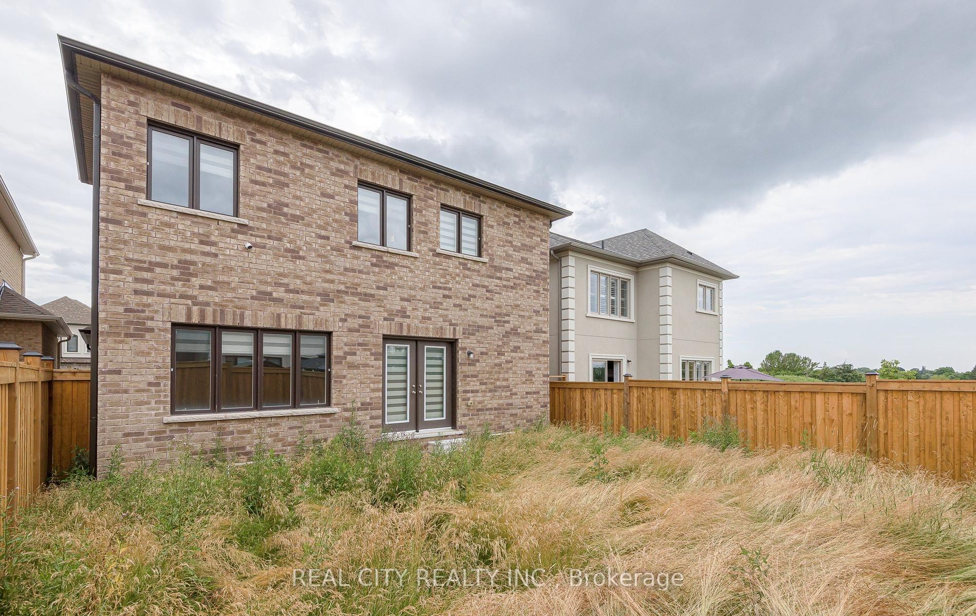 Photo 44 of 202 Doug Finney Street, Oshawa, Eastdale — HOMEH