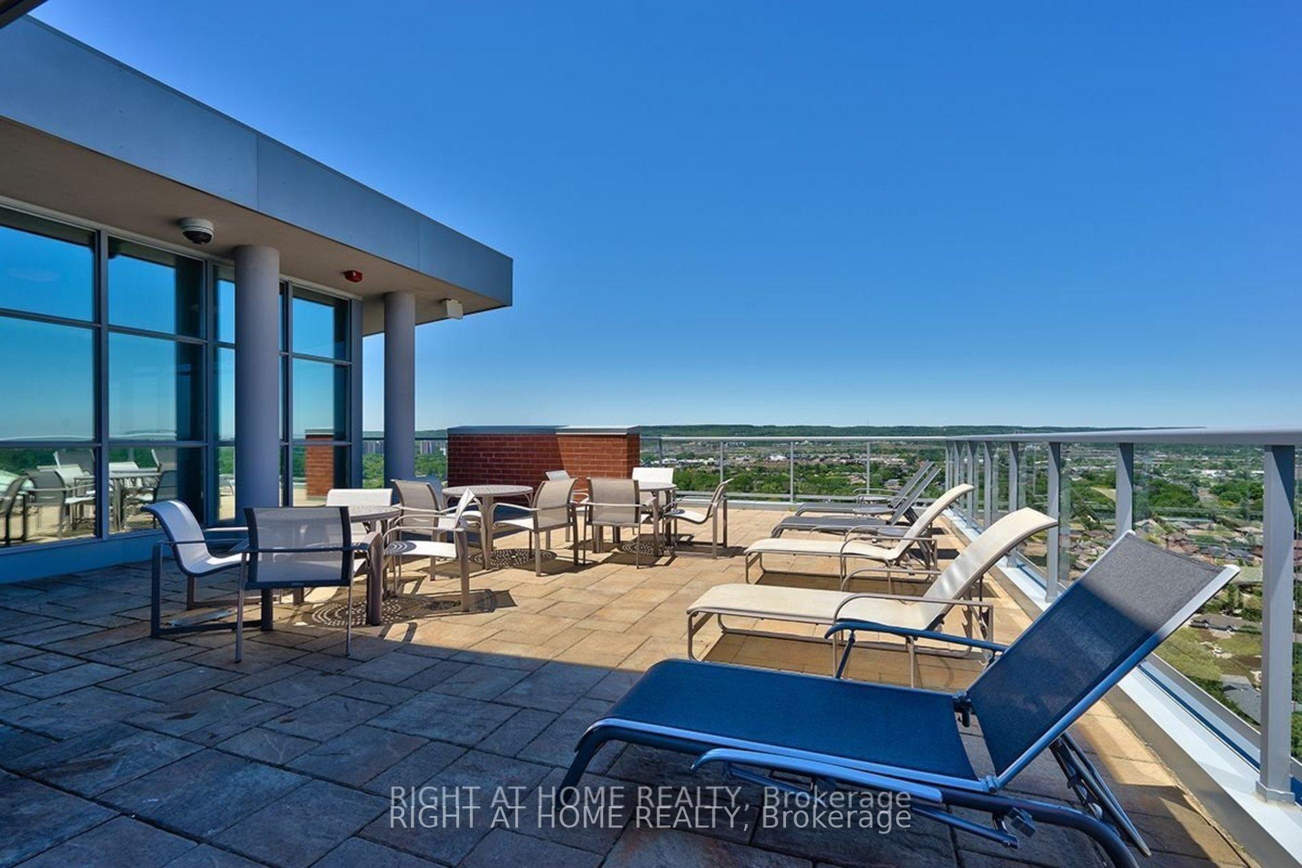 Photo 10 of Unit 1002, 551 Maple Avenue, Burlington, Brant — HOMEH