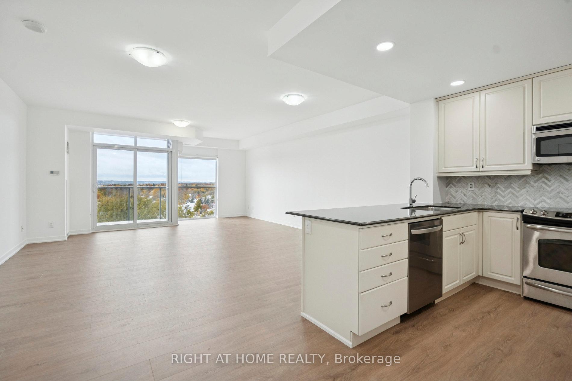 Photo 15 of Unit 1002, 551 Maple Avenue, Burlington, Brant — HOMEH